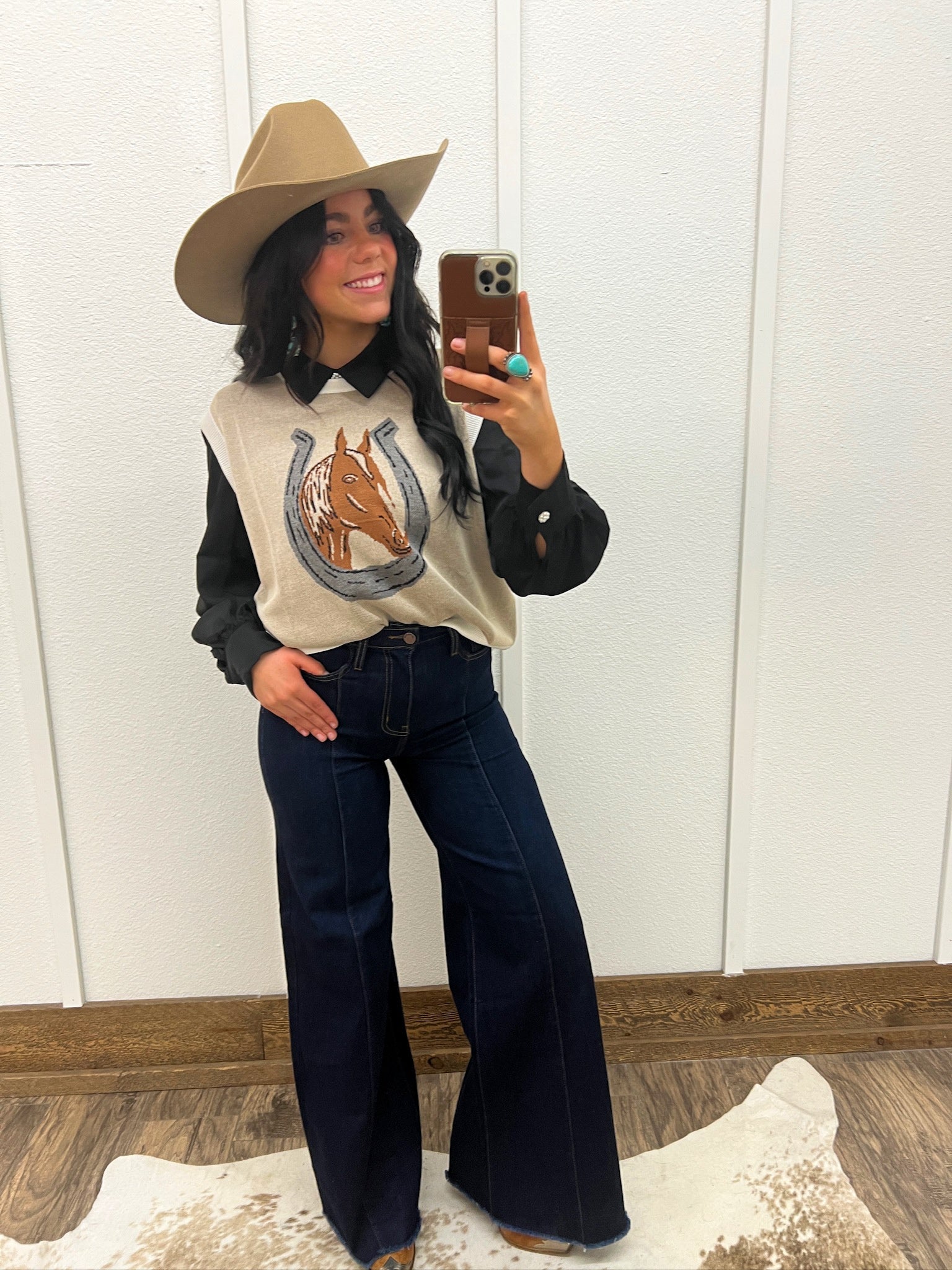 Horseshoe Knit Sweater Vest