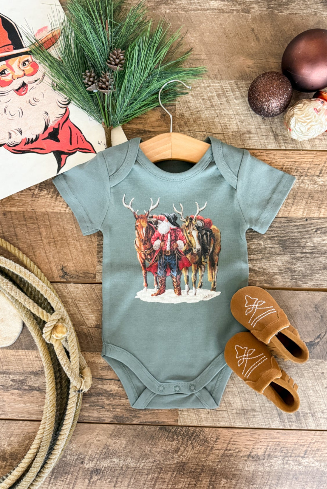 Santa & His Reinhorses Christmas Design (Onesie/Youth Tee) (emerald)