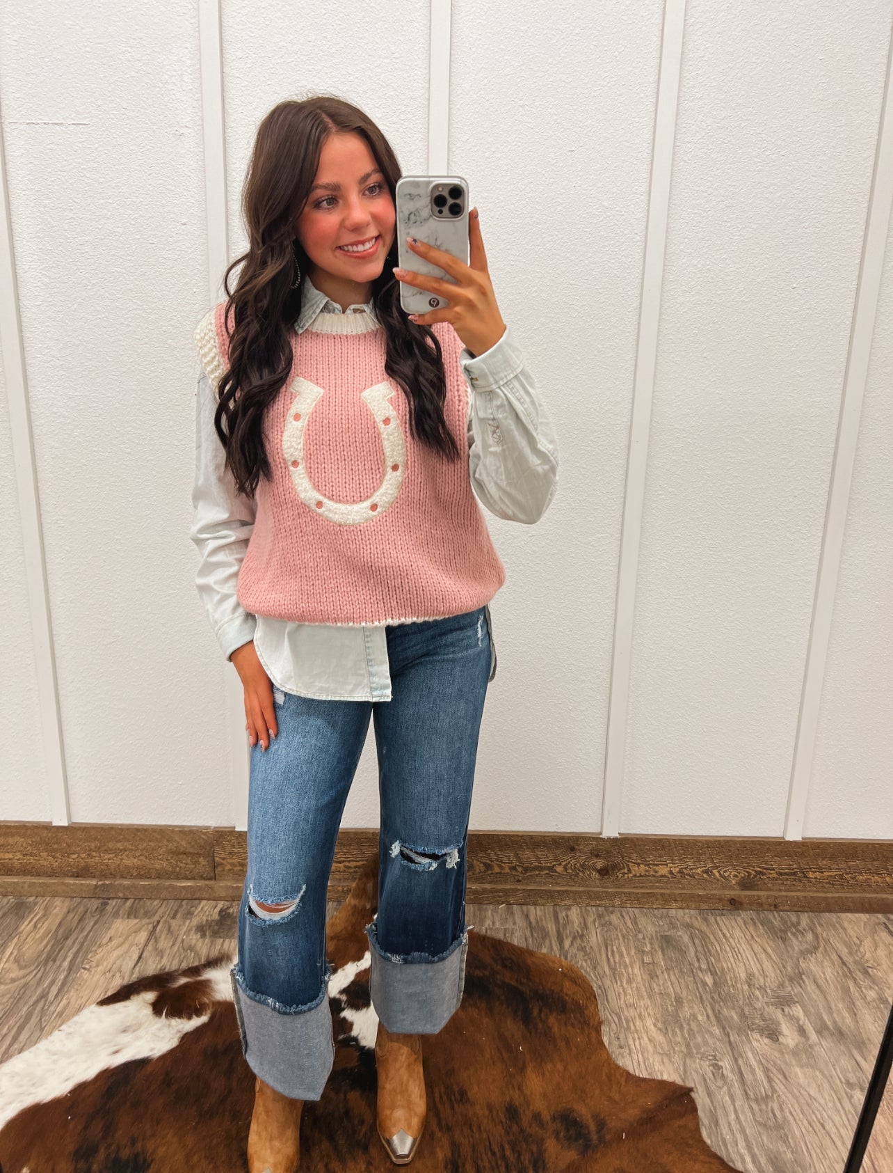 Wild Woven Horseshoe Sweater Vest(Pink) Tops - Sweaters
