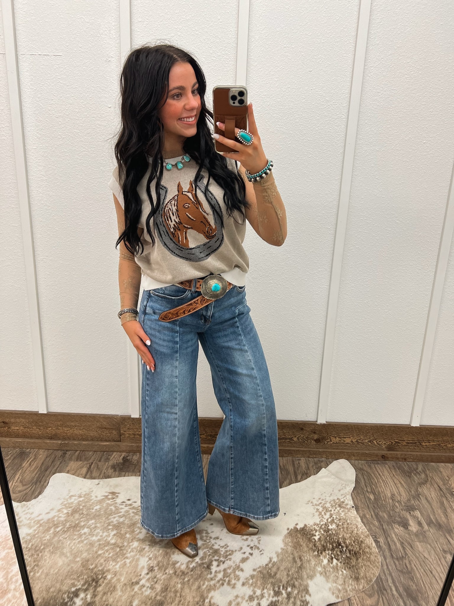 Horseshoe Knit Sweater Vest