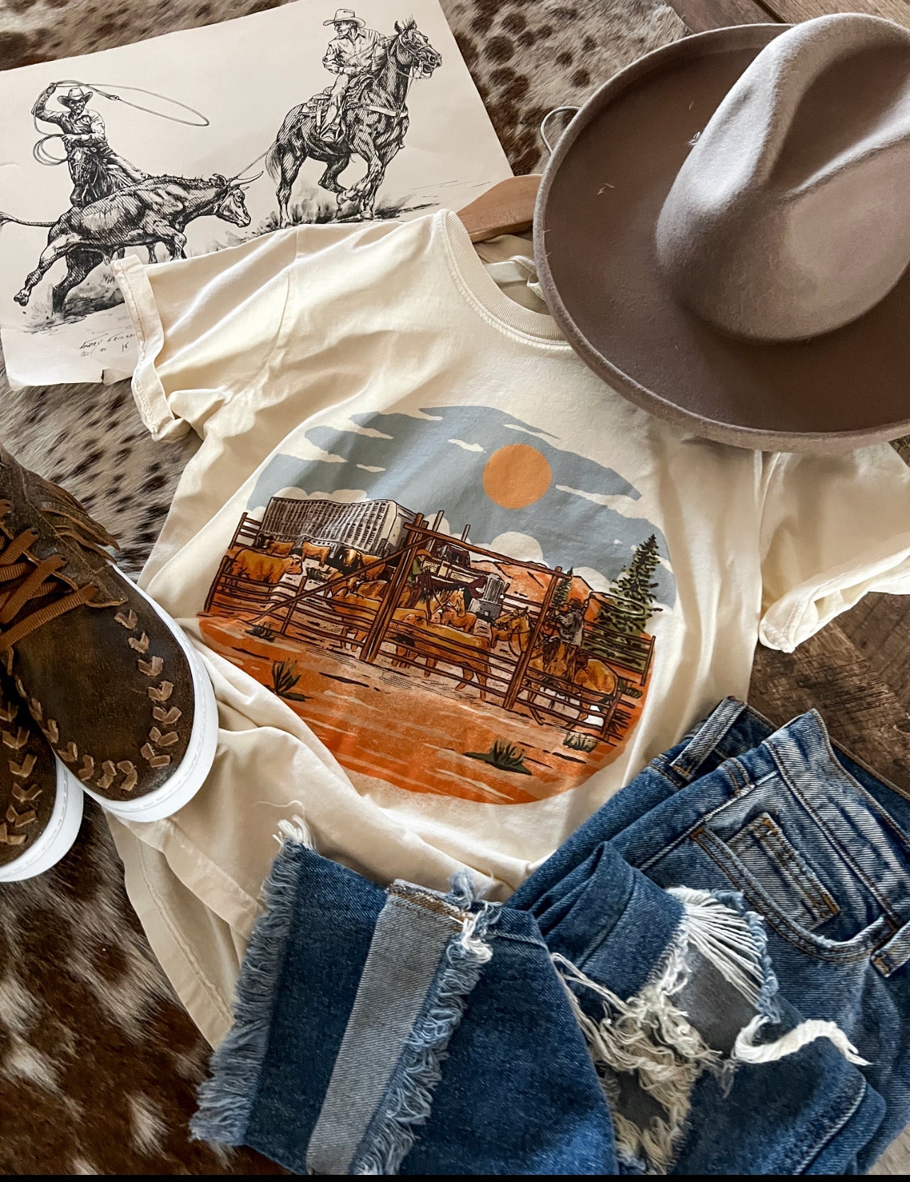 Cowhaulin Tee Tee (cream)(Fringed exclusive)