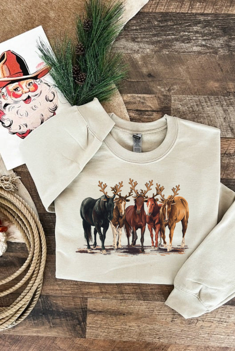 Reindeer Horses ChristmasTee or Sweatshirt (cream)
