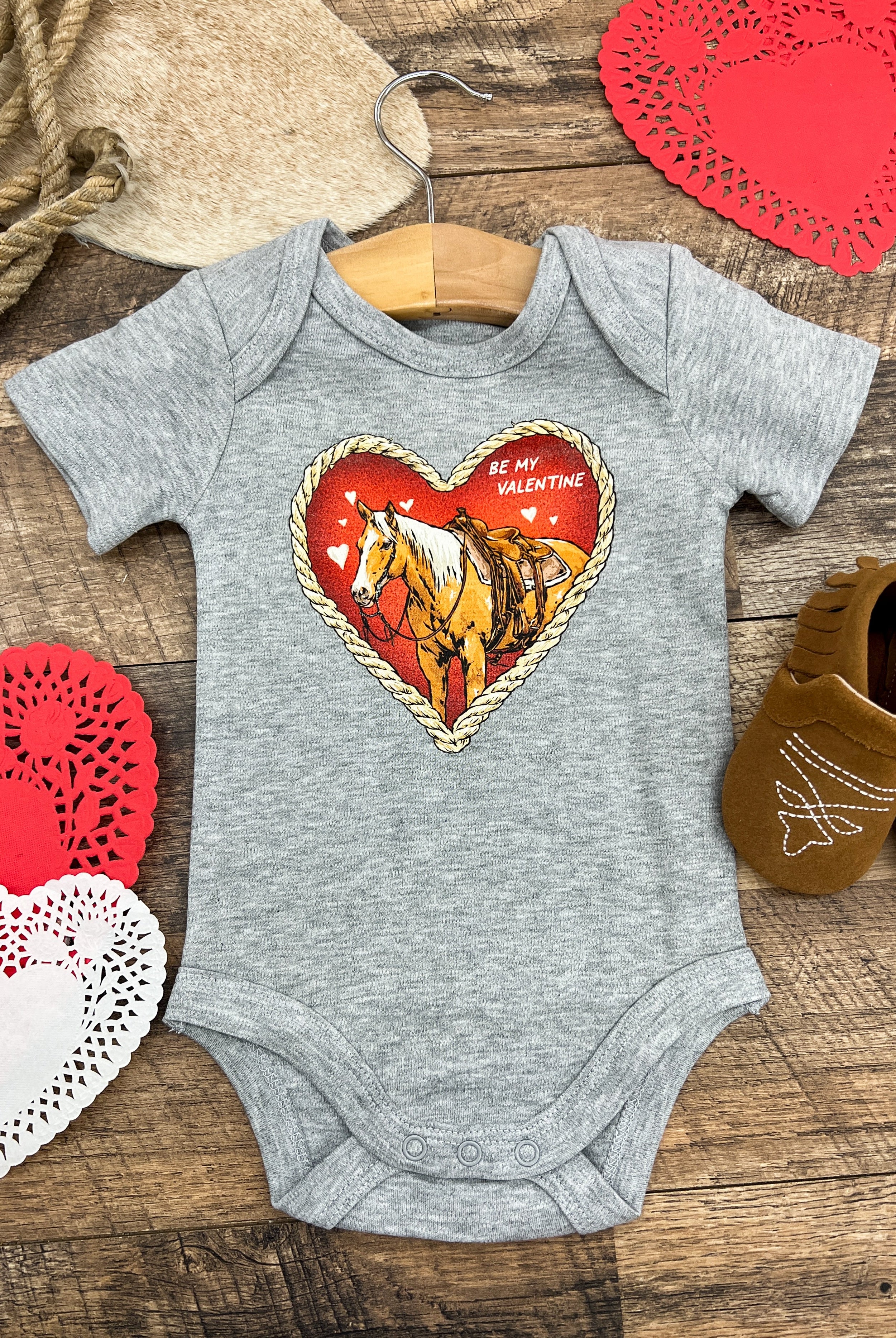 Red Heart Horse Valentines (Onesie)(S/S Tee-Toddler/Youth)(Grey)