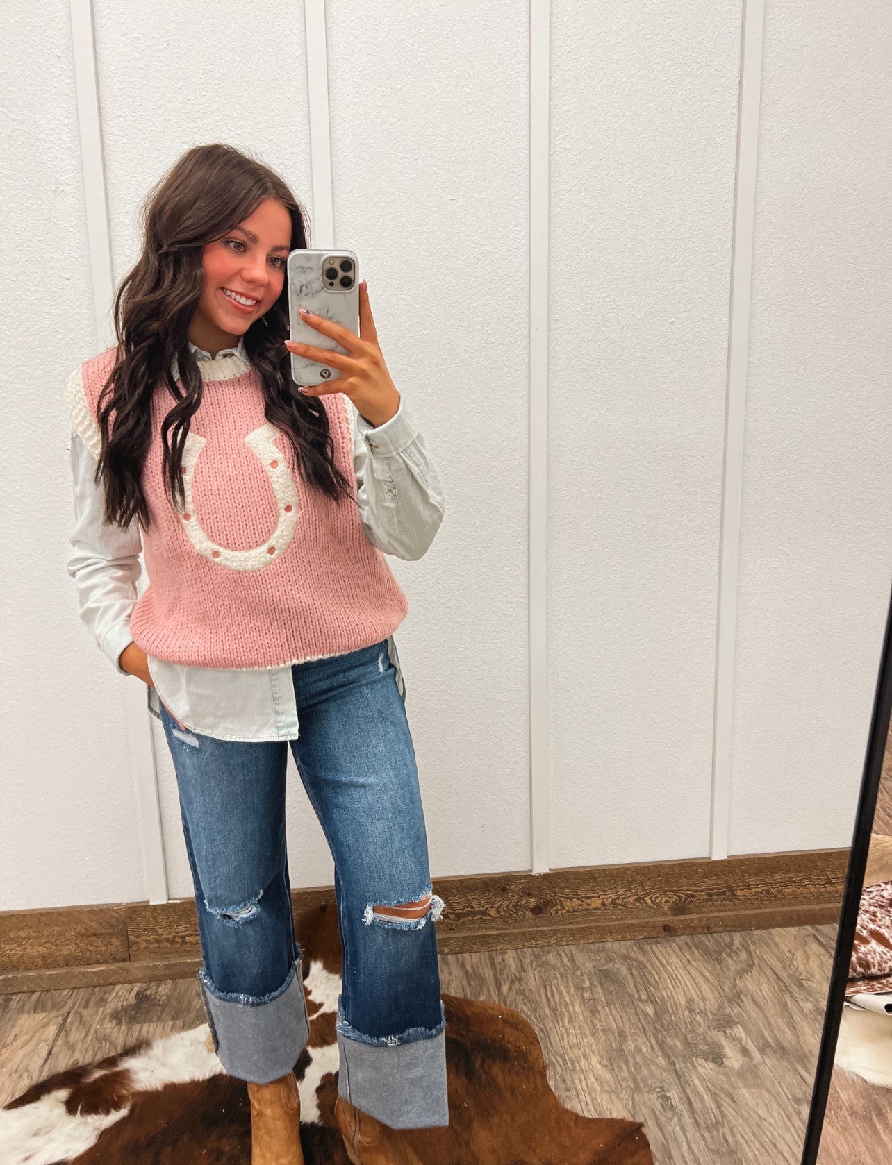 Wild Woven Horseshoe Sweater Vest(Pink) Tops - Sweaters