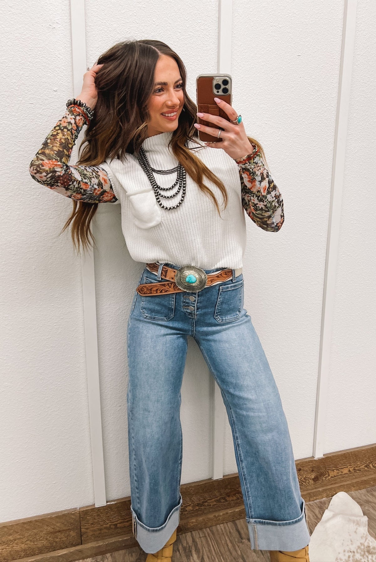 Lasso Knit Sweater Vest (Ivory) Tops - Sweaters