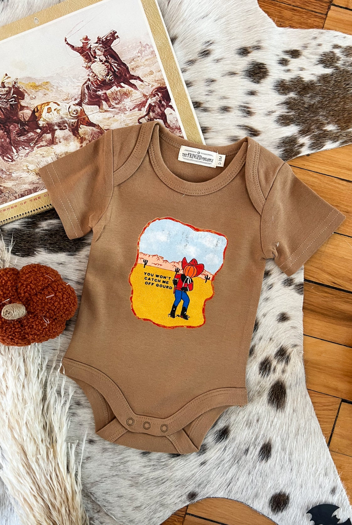 Caught off Gourd Halloween Design Onesie/Tee (little kid)(cognac/coyote)