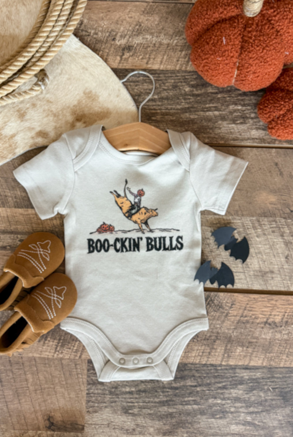 Boo-kin’ Bulls Halloween – Infant Toddler & Youth (Slate)