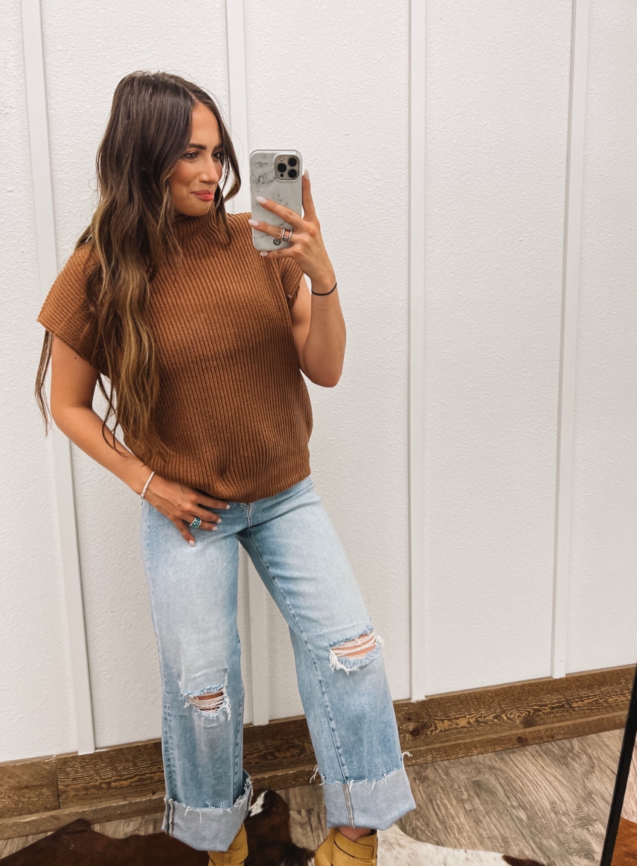 Western Knit Sweater Vest (Deep Camel)