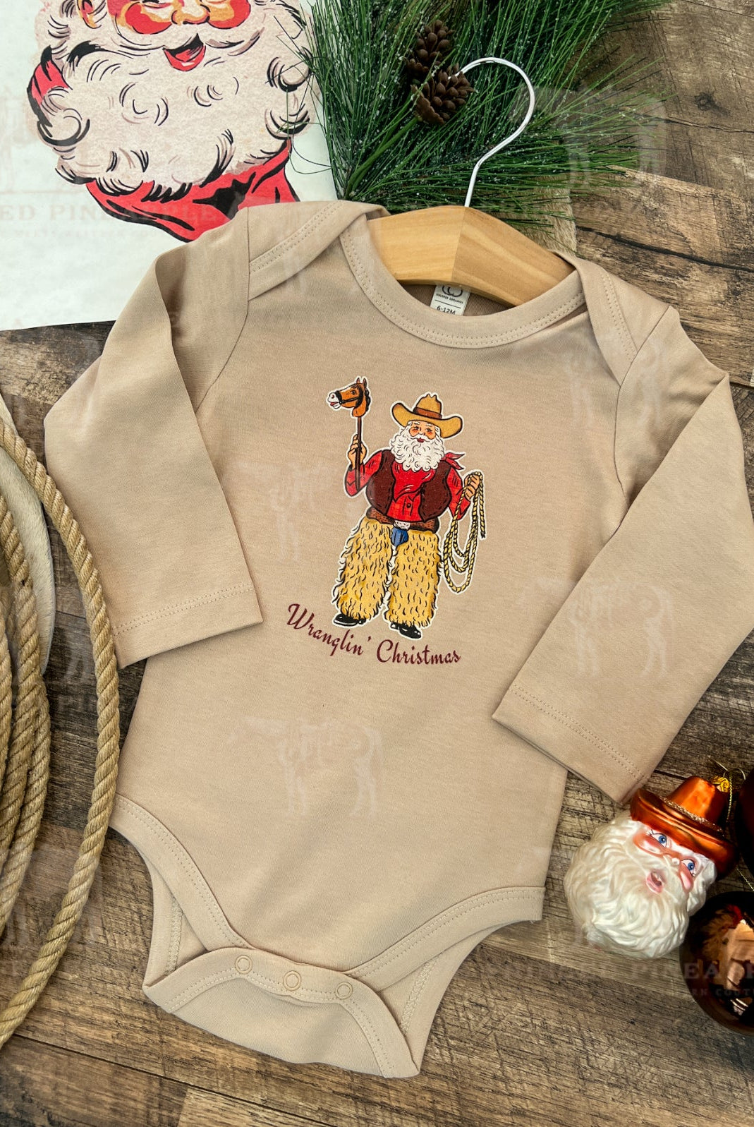 Wranglin Christmas Santa Design (l/s Onesie/Tee)(Clay)