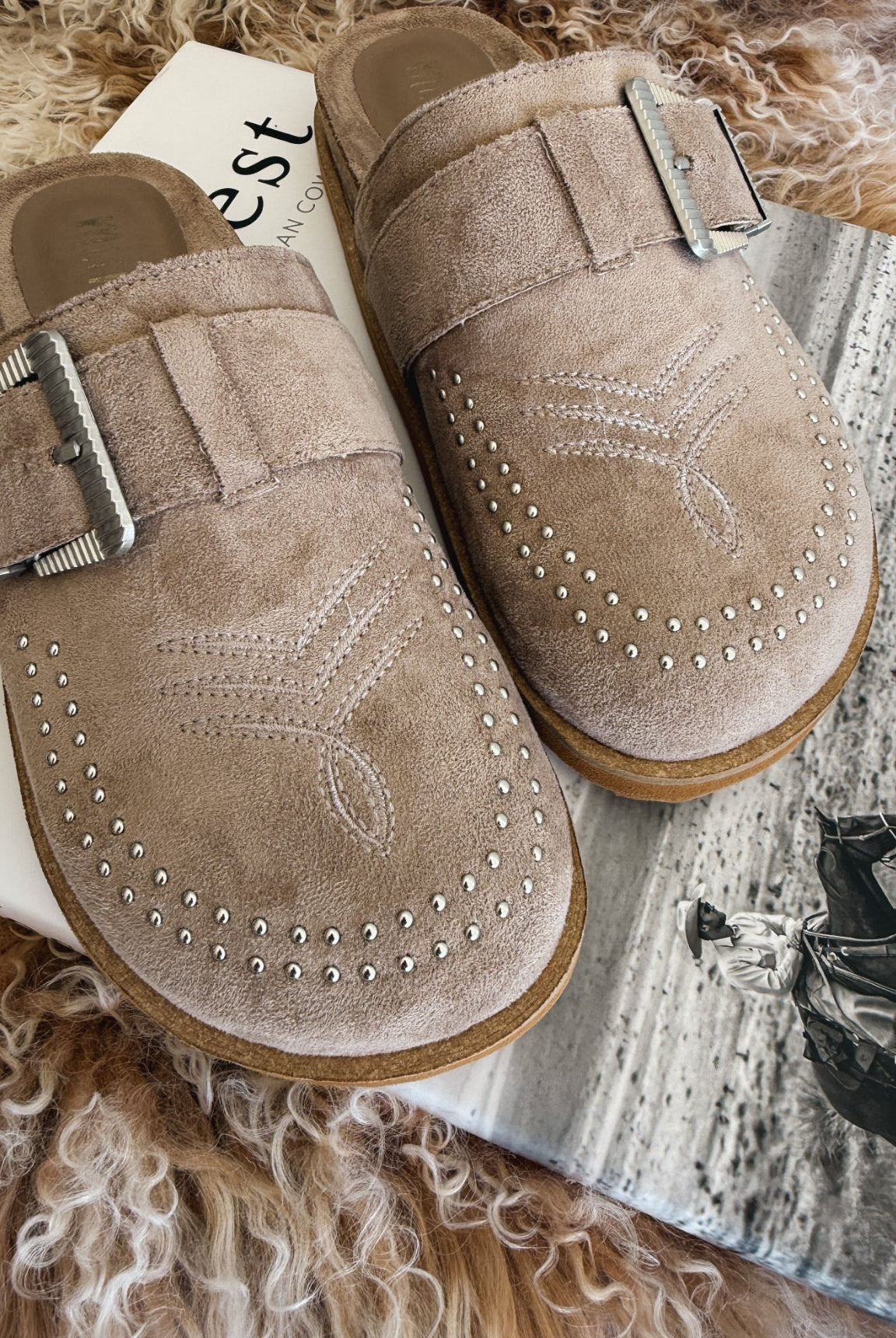 Jolene Clog Mules (Grey)