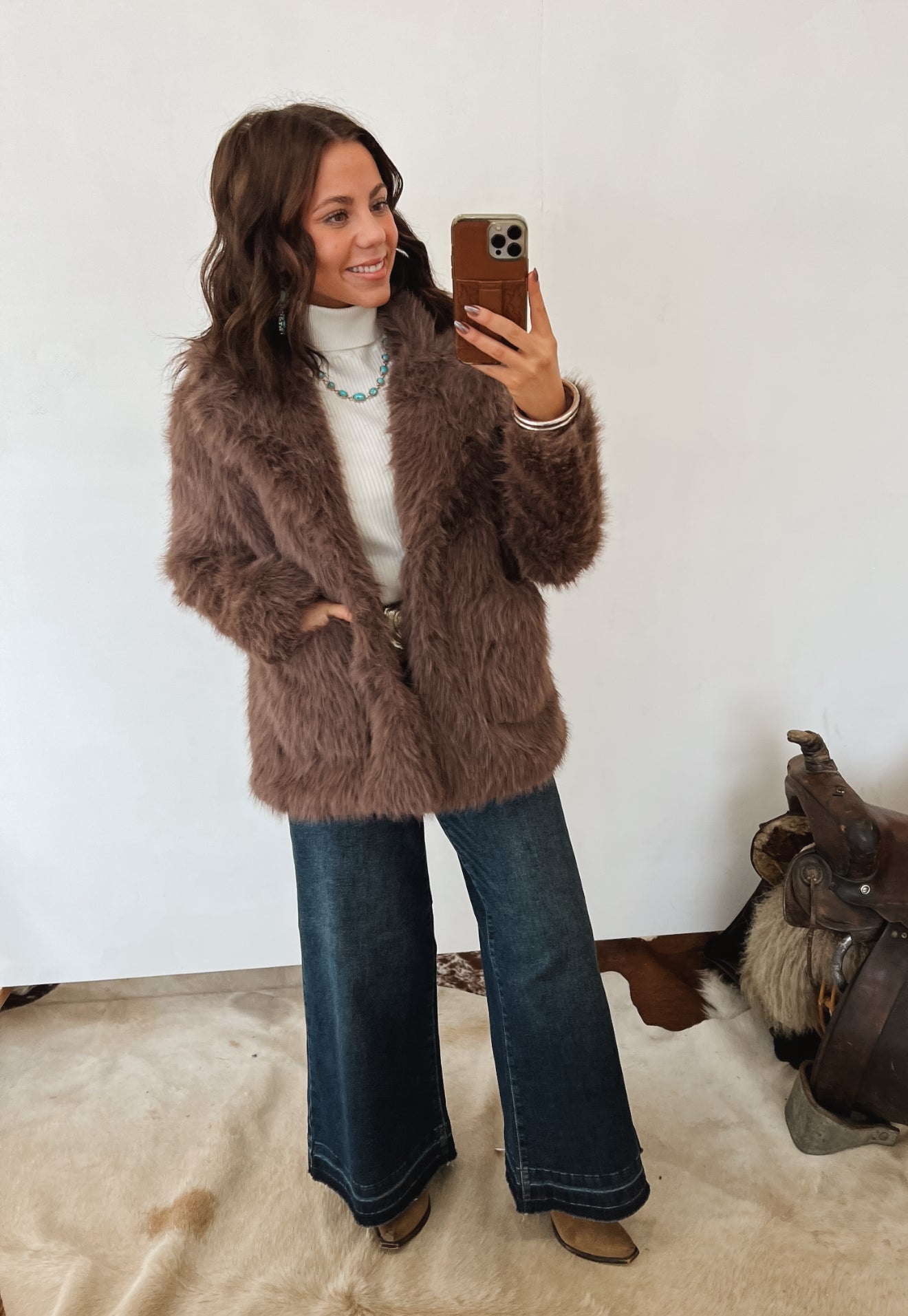 Beth Faux Fur Coat (Mocha) Tops - Outwear