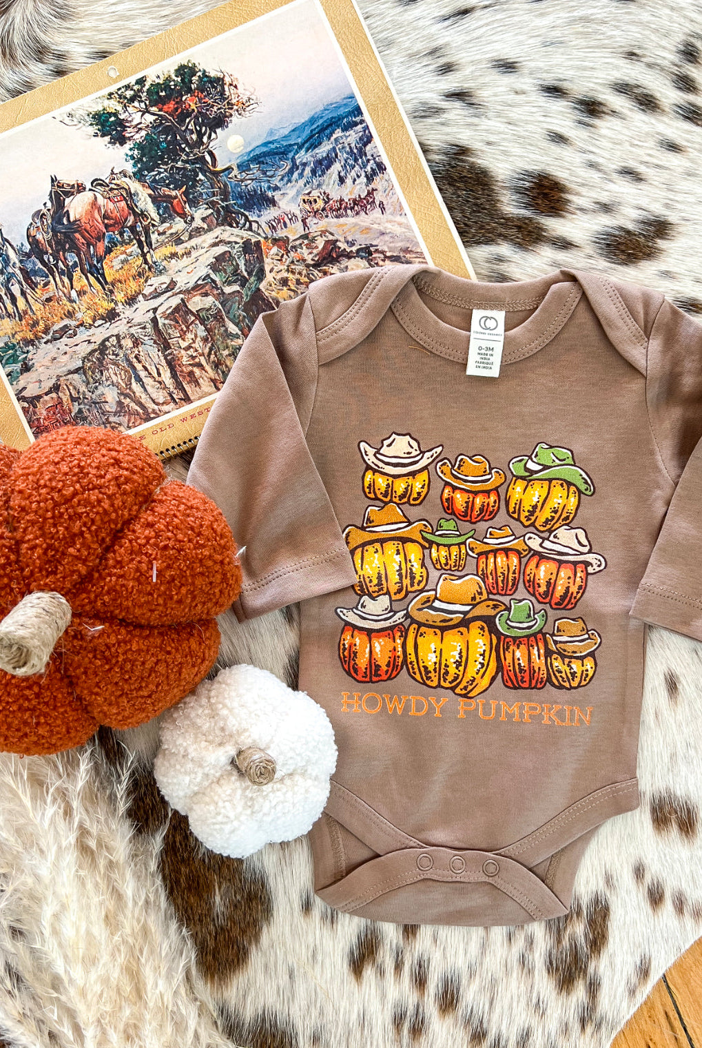 Howdy Pumpkin Longsleeve Onesie(little kid)(truffle)