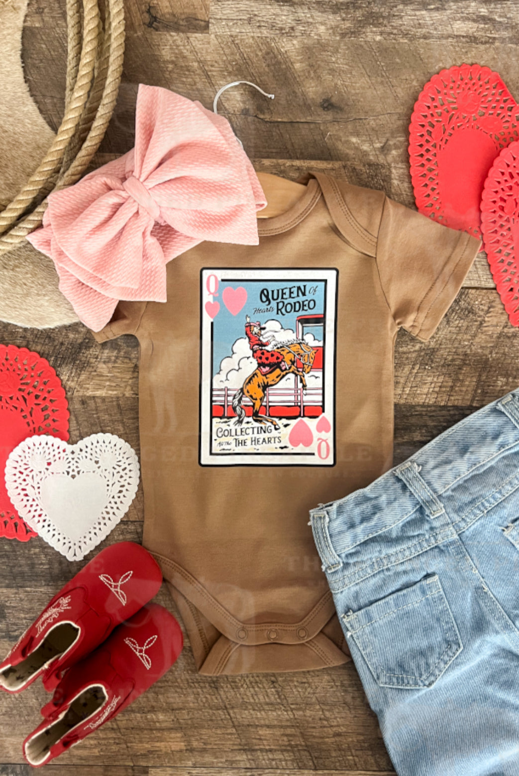 Queen Of Hearts Valentines Design (Onesie/Toddler/Youth Tee)(Cognac Coyote)