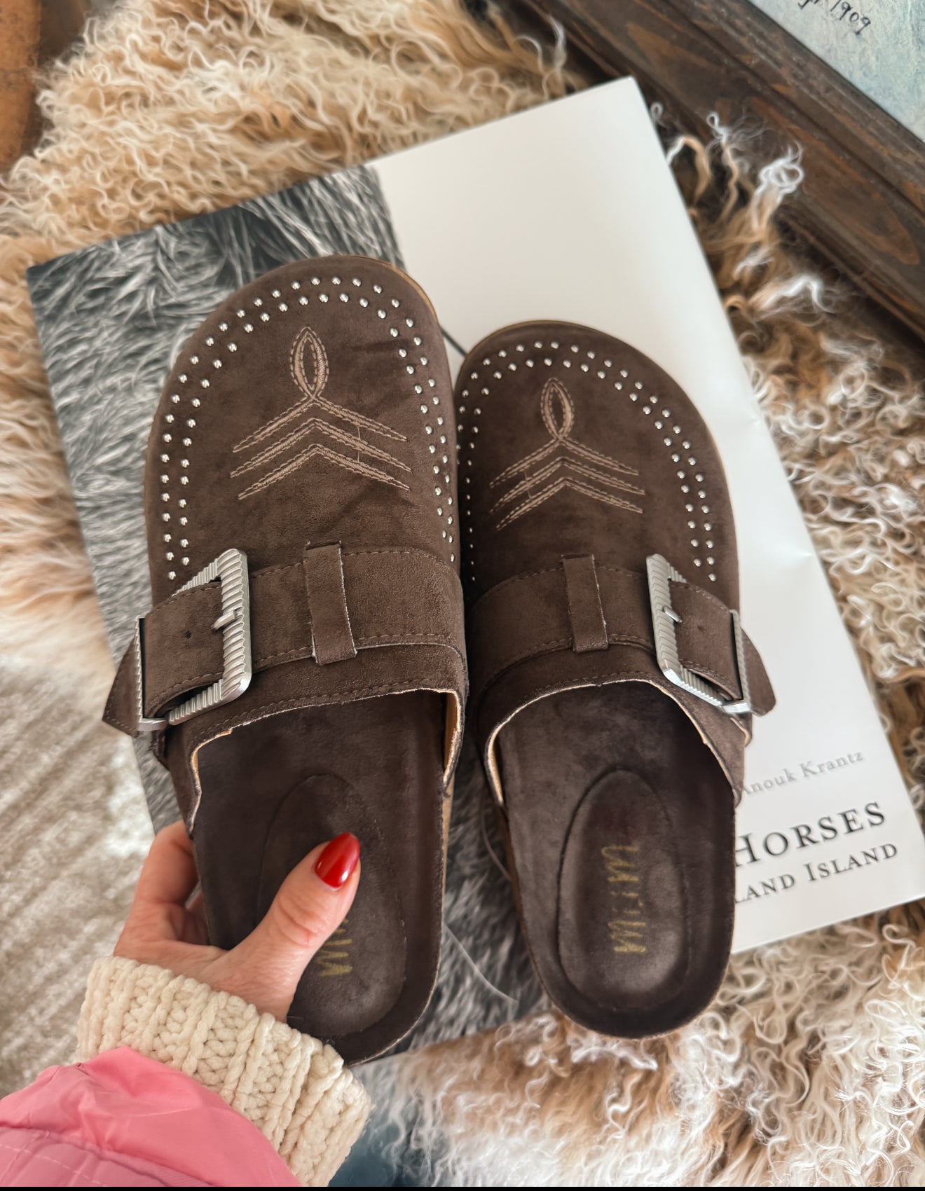 Jolene Clog Mules (brown)