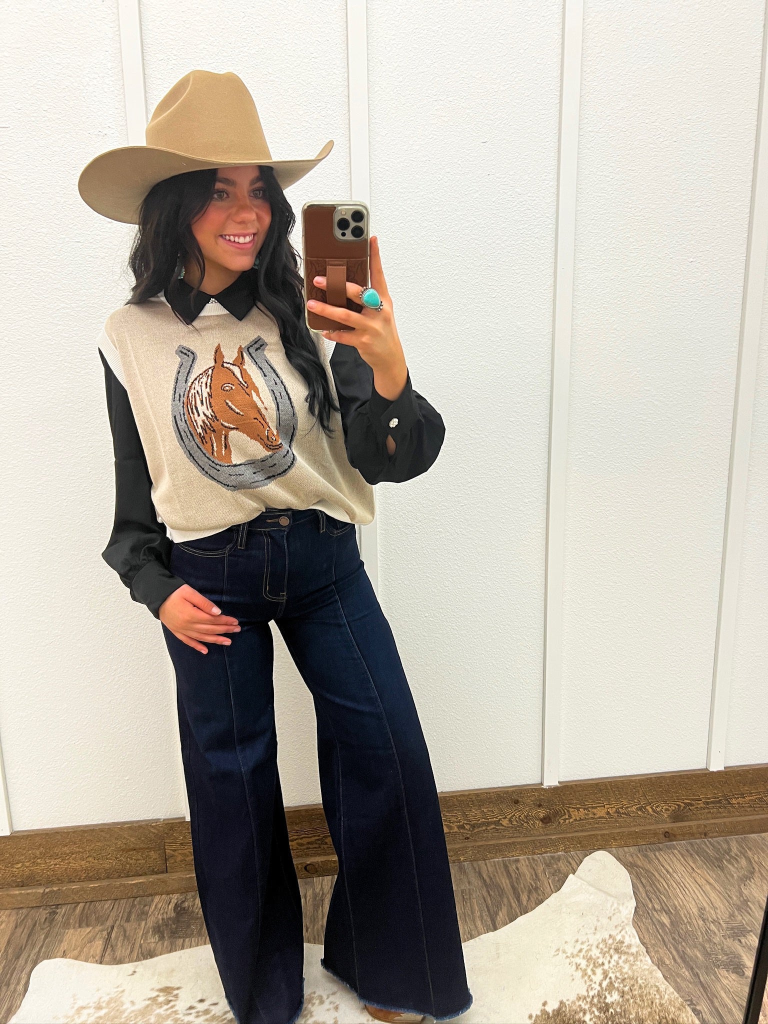 Horseshoe Knit Sweater Vest