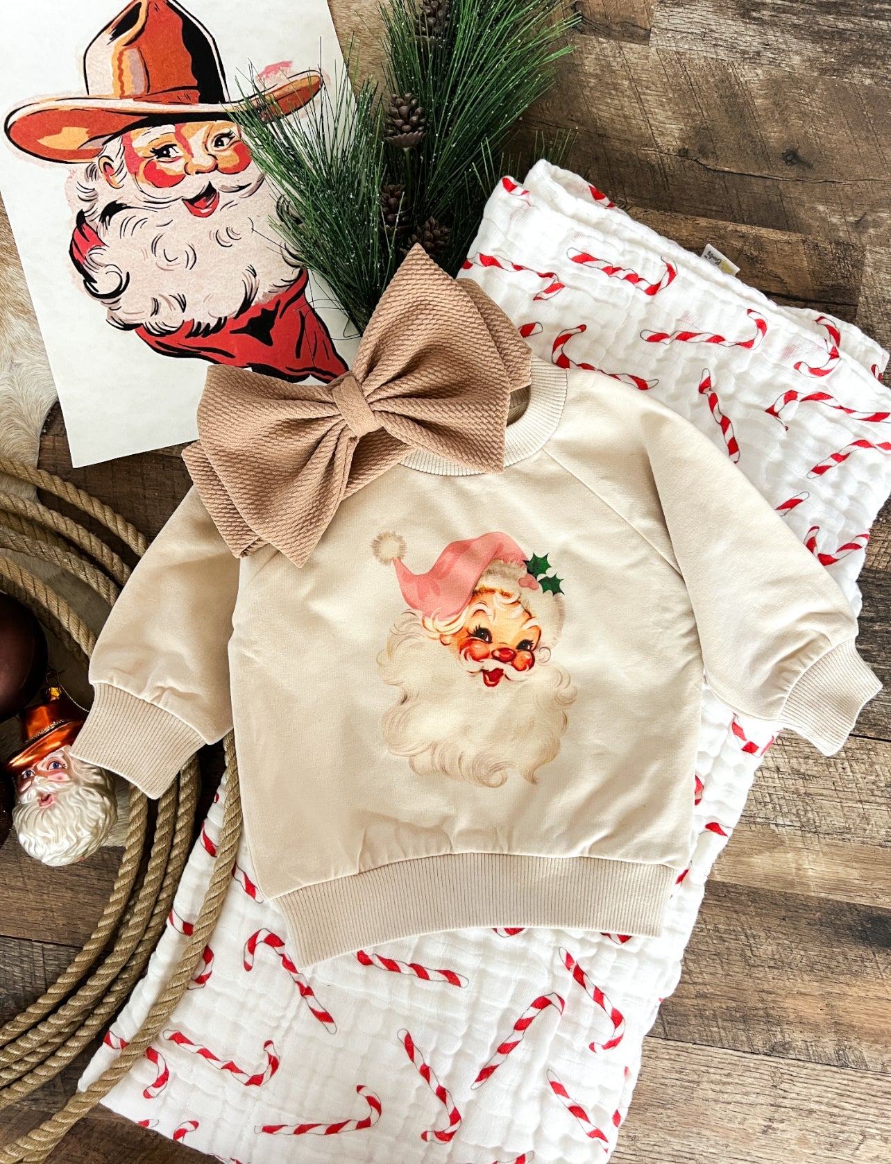 Cheerful Santa Lounge Set(cream)(FRINGED EXCLUSIVE)