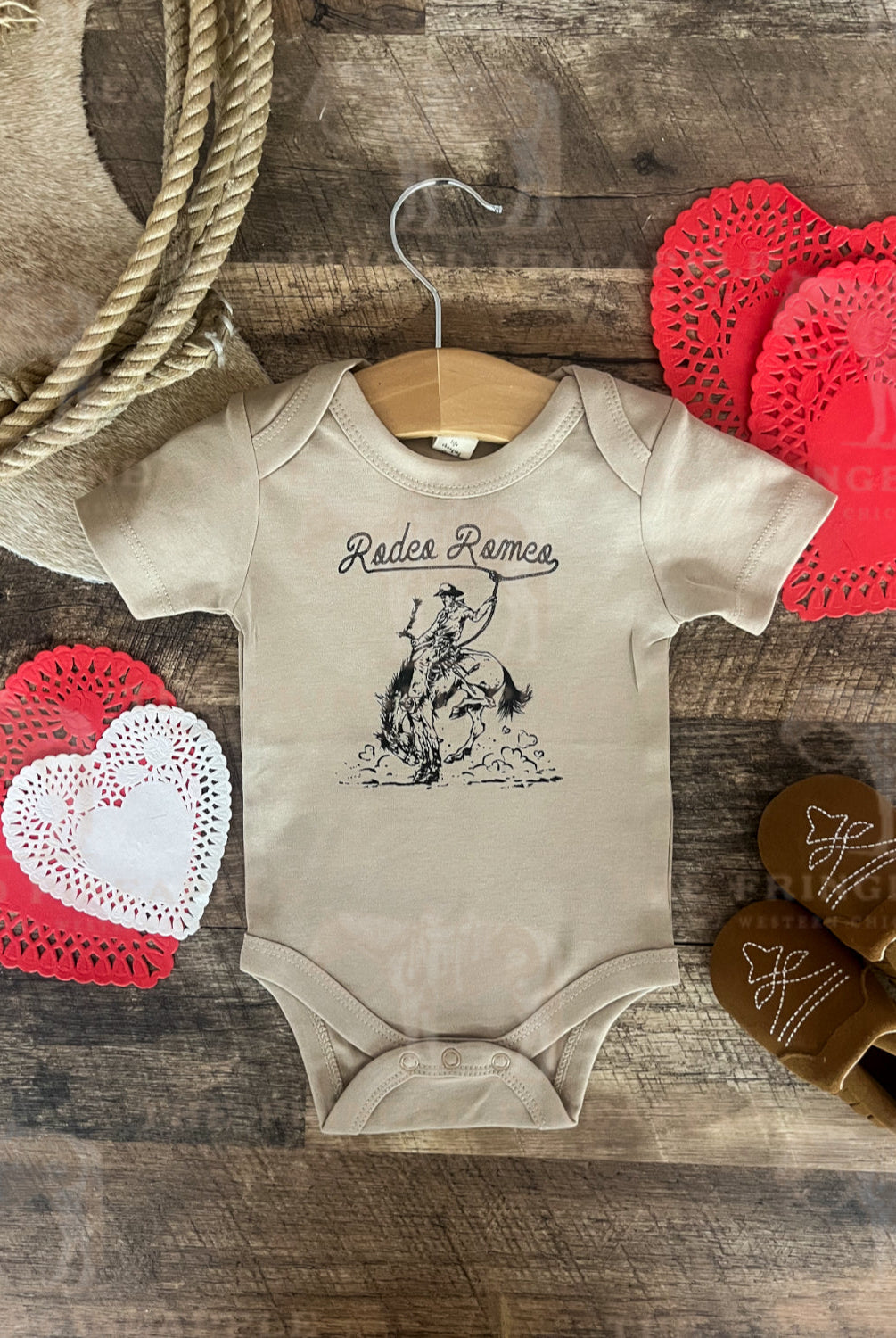 Rodeo Romeo Valentines (Infant-S/S Onesie)(Toddler/Youth Tee)(Clay/Cognant)