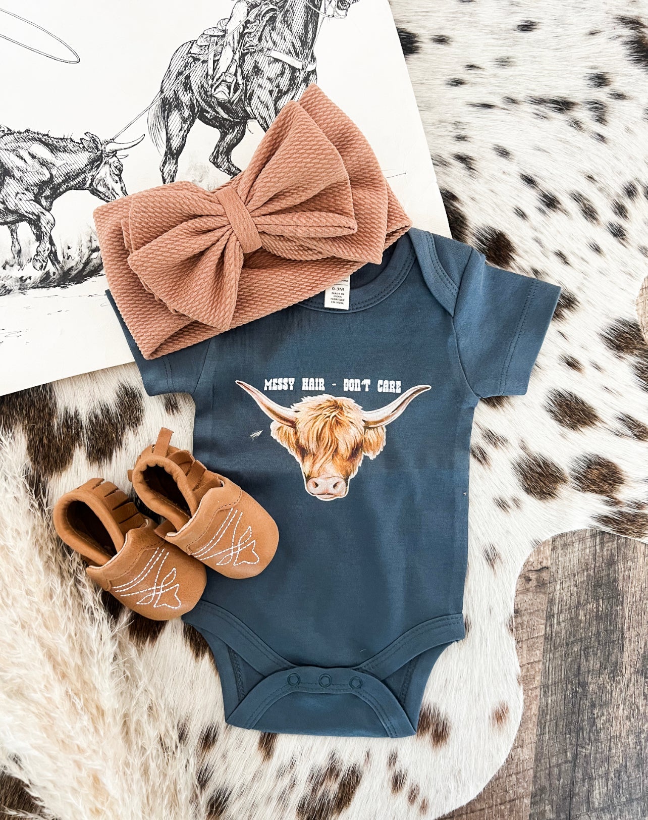 Highland Messy Hair Don’t Care Onesie/Tee (little kid)(slate blue)