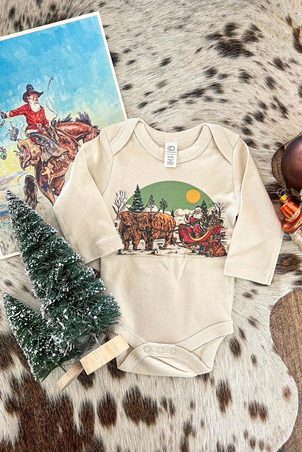 Highland Sleigh Santa Christmas Design (Onesie/Youth Tee)