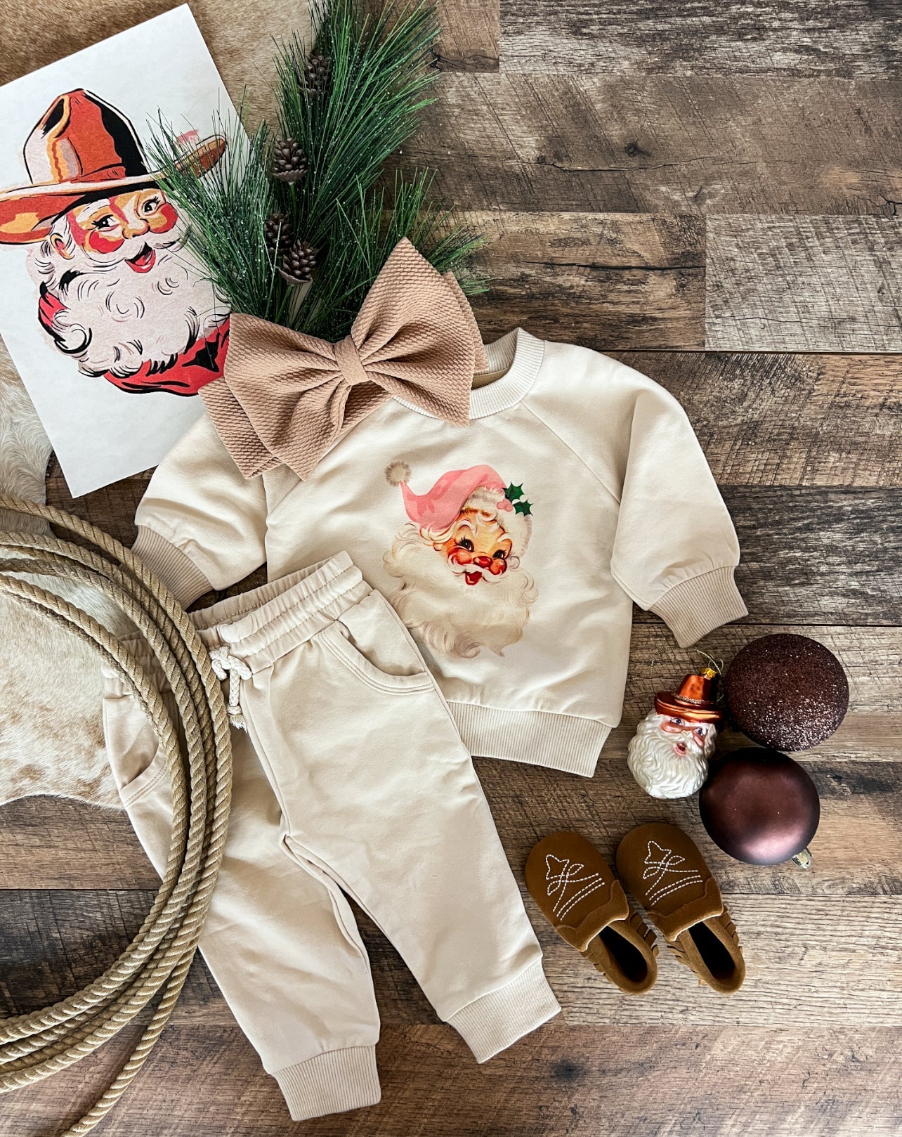 Cheerful Santa Lounge Set(cream)(FRINGED EXCLUSIVE)