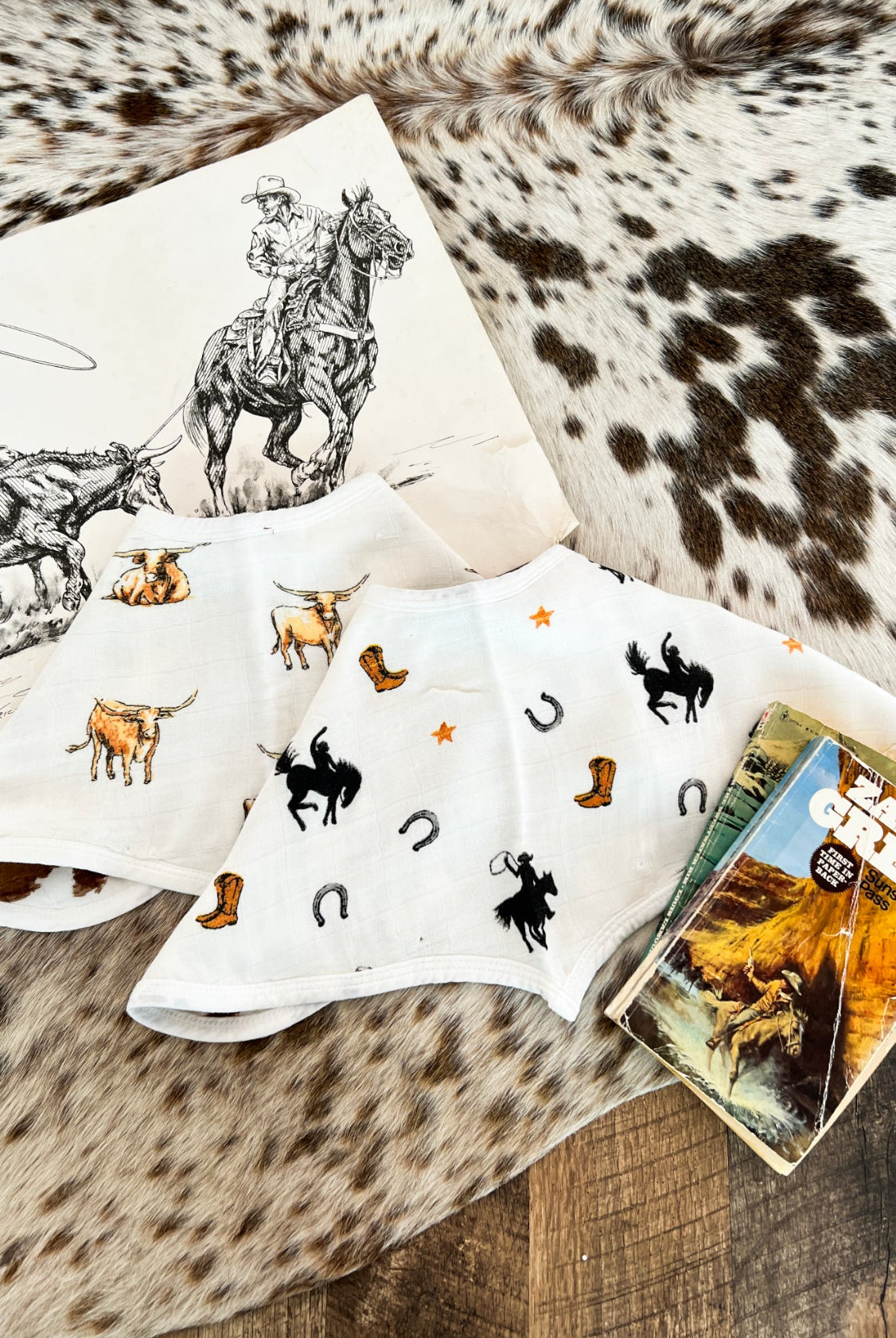 Wild West Heart Bibs Set