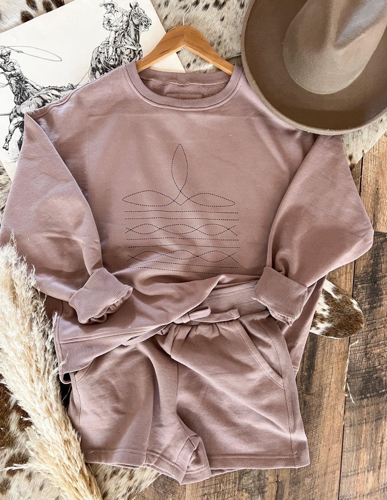 Western Boot Stitch Shorts Set(Cropped Light Purple)