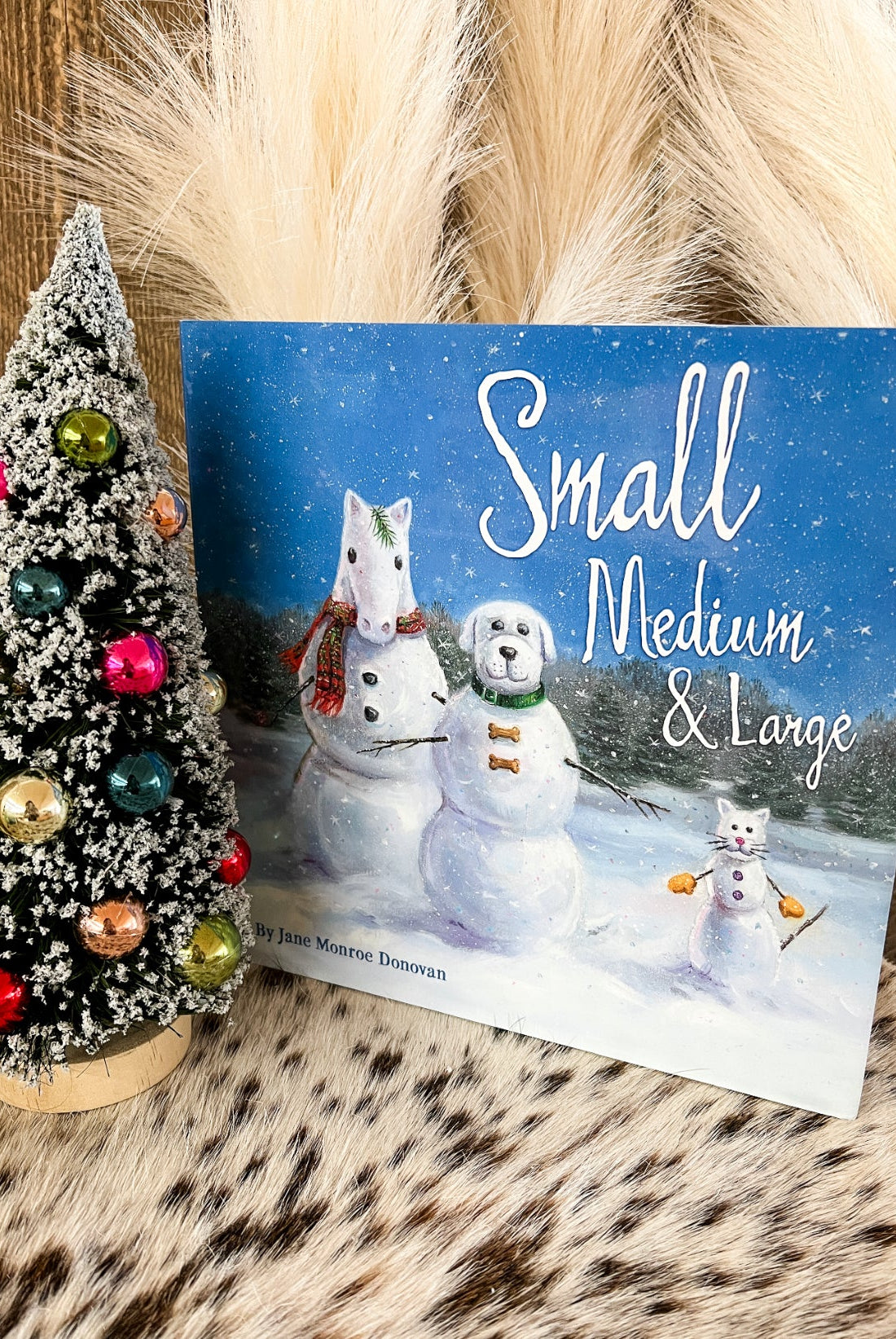The Small Medium & Large Christmas Book
