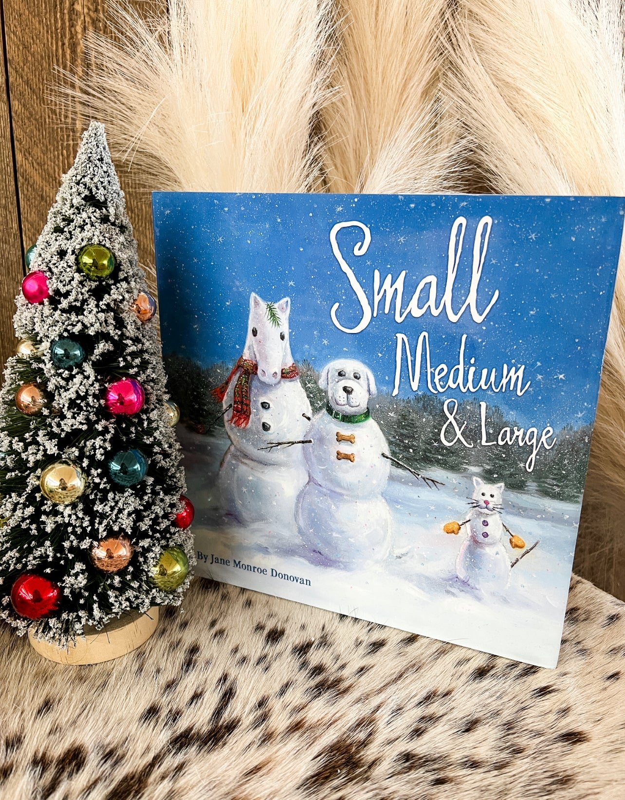 The Small Medium & Large Christmas Book
