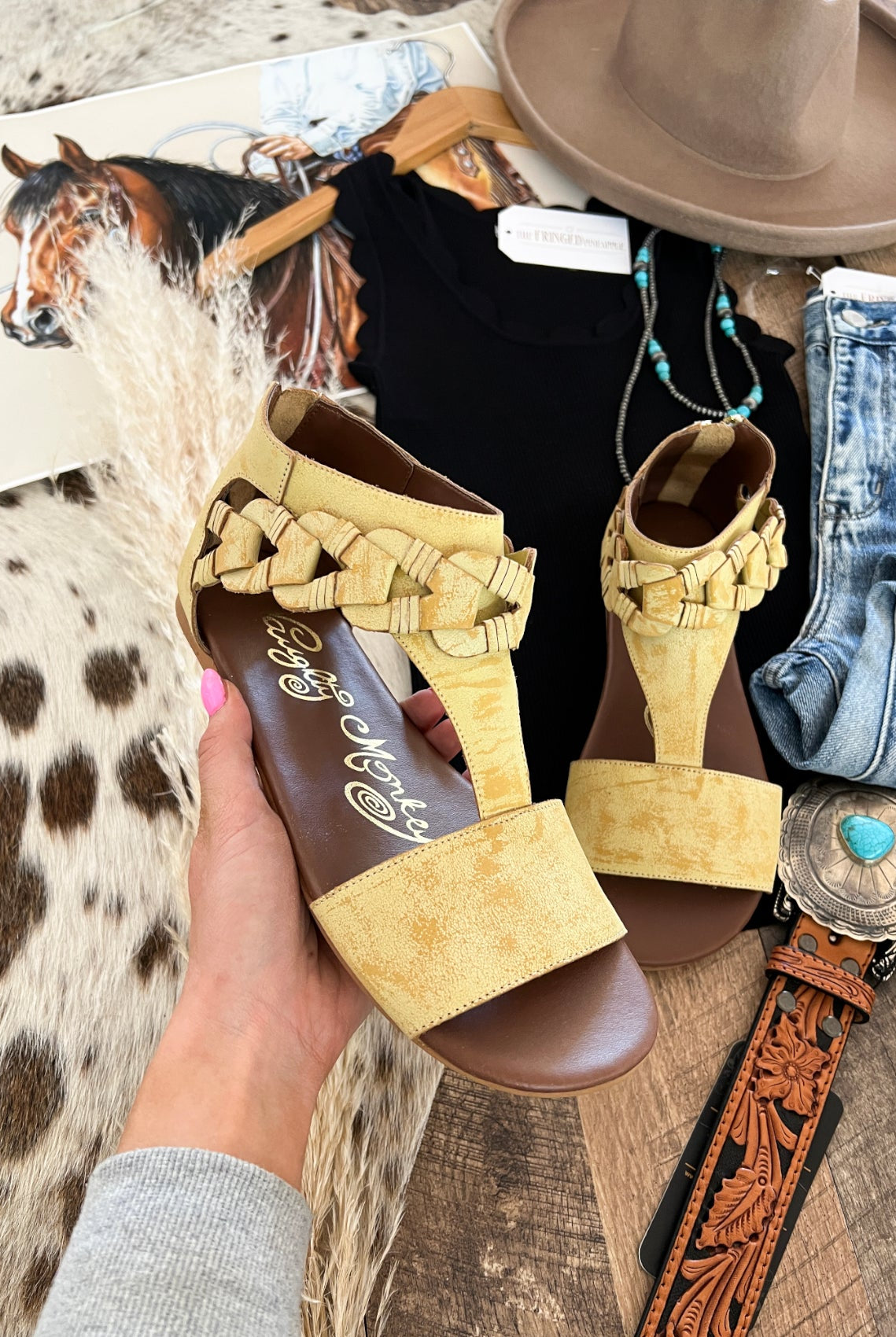 Loop D Loop Sandal(Mustard Cream)