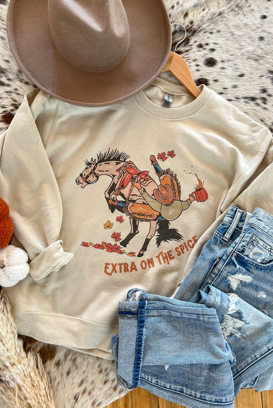 Extra On Spice Sweatshirt (sand)