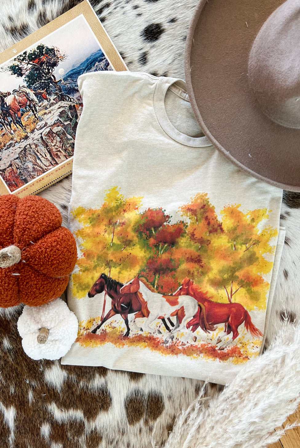 Fall Horses Tee (heathered dust)