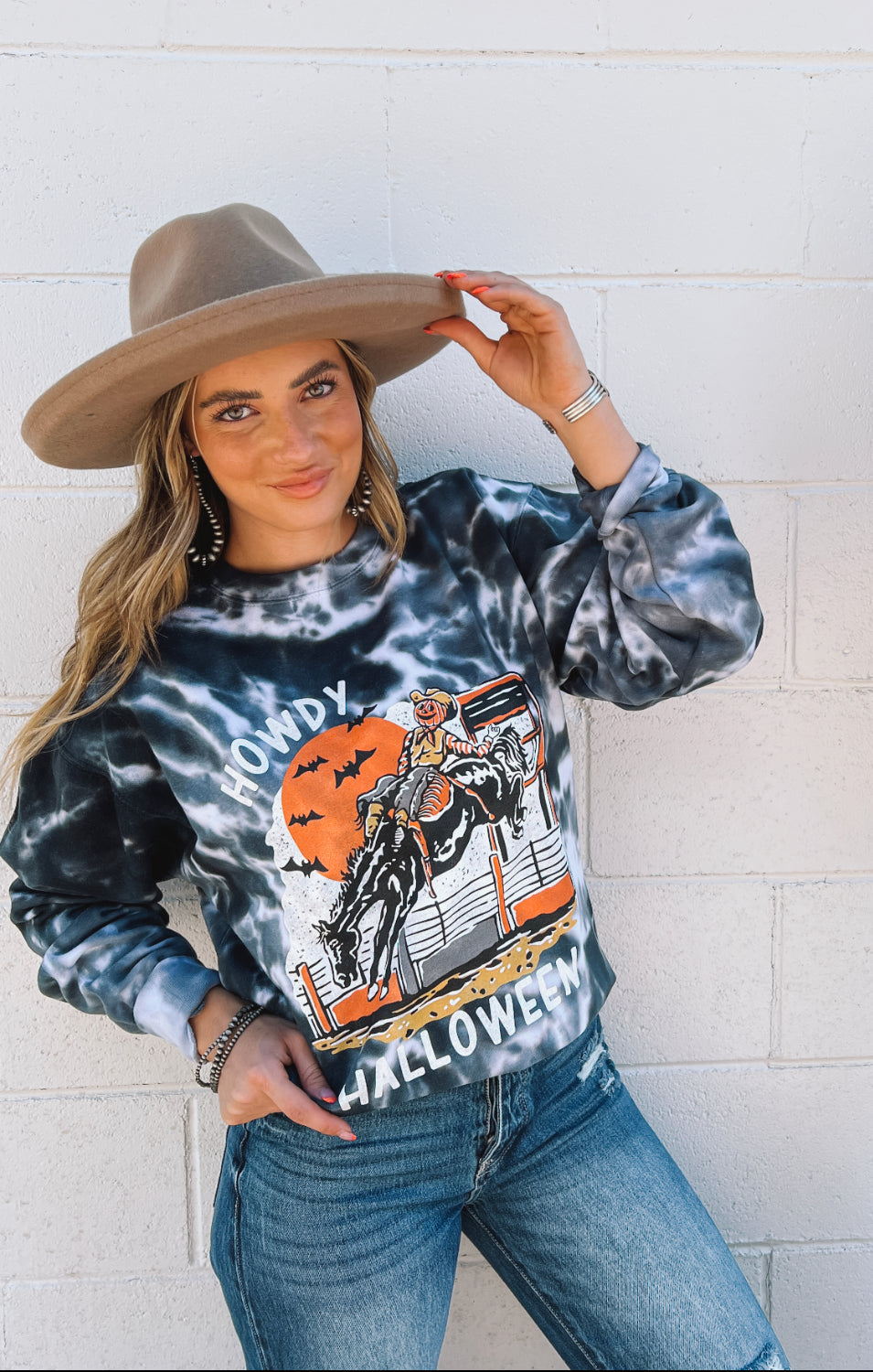 Howdy Halloween Sweatshirt (Tie Dye)