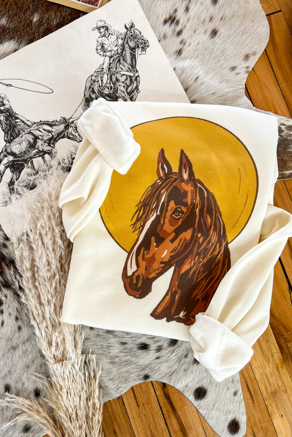 Vintage Moon Horse Sweatshirt (Sweet Cream)