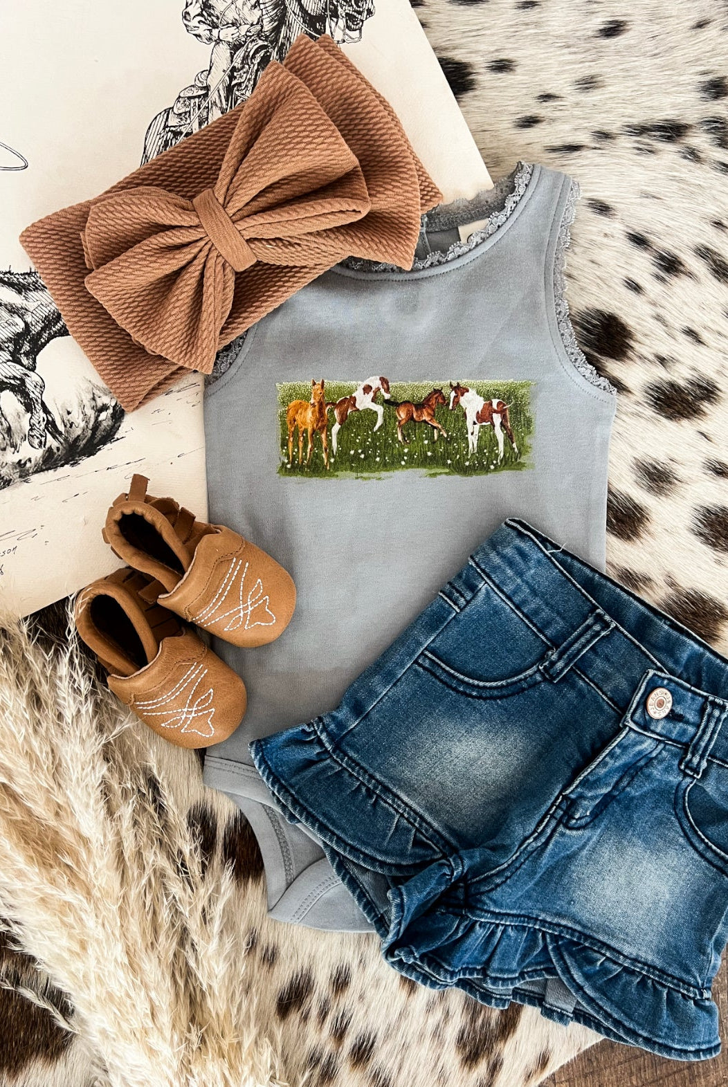 Spring Pony Lace Tank Onesie (little kid)(mint)