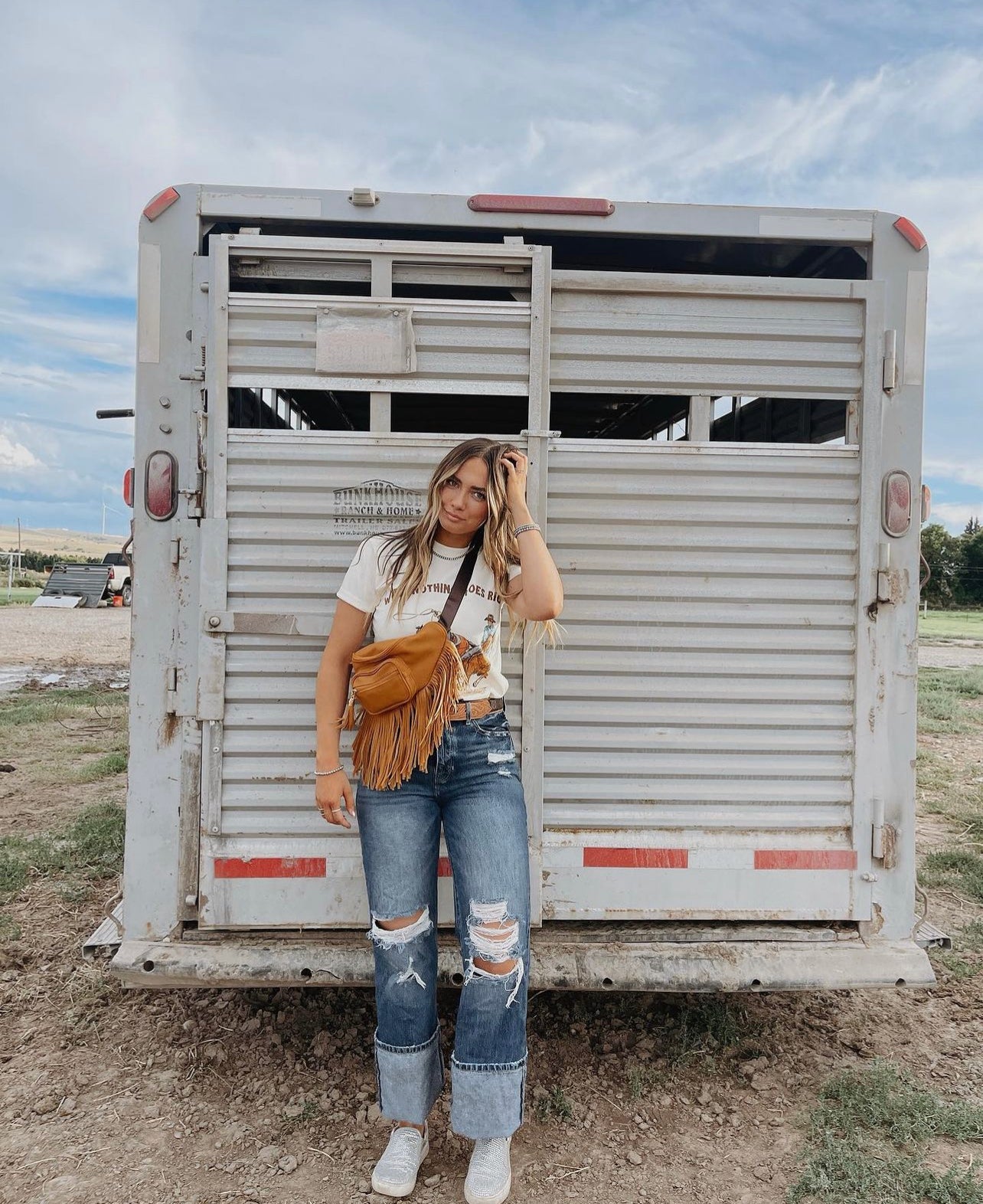 Cody When Nothing Goes Right - Go Left Team Ropers Tee 2.0(Fringed exclusive)(cream tee)