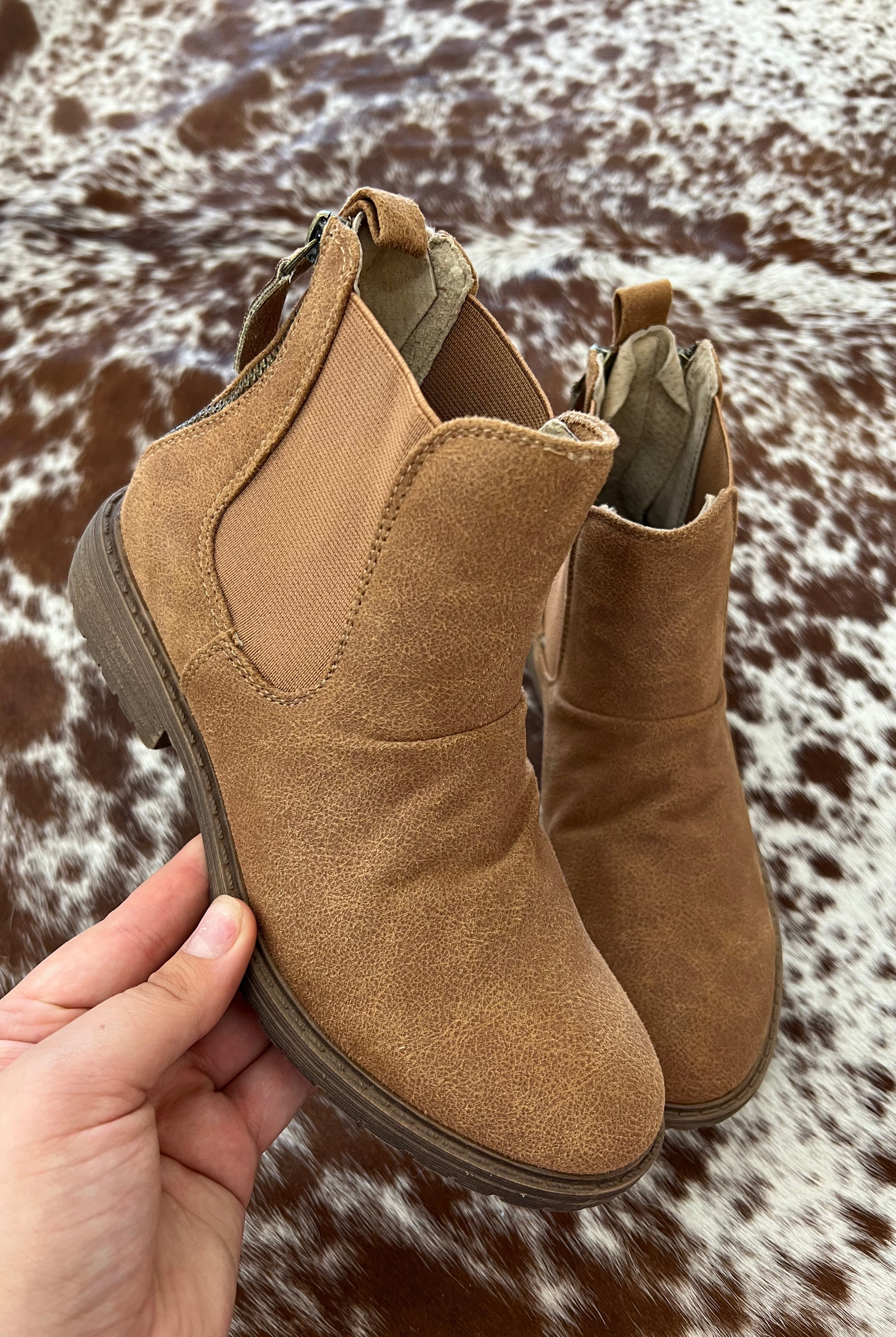 Vienna Tan Booties