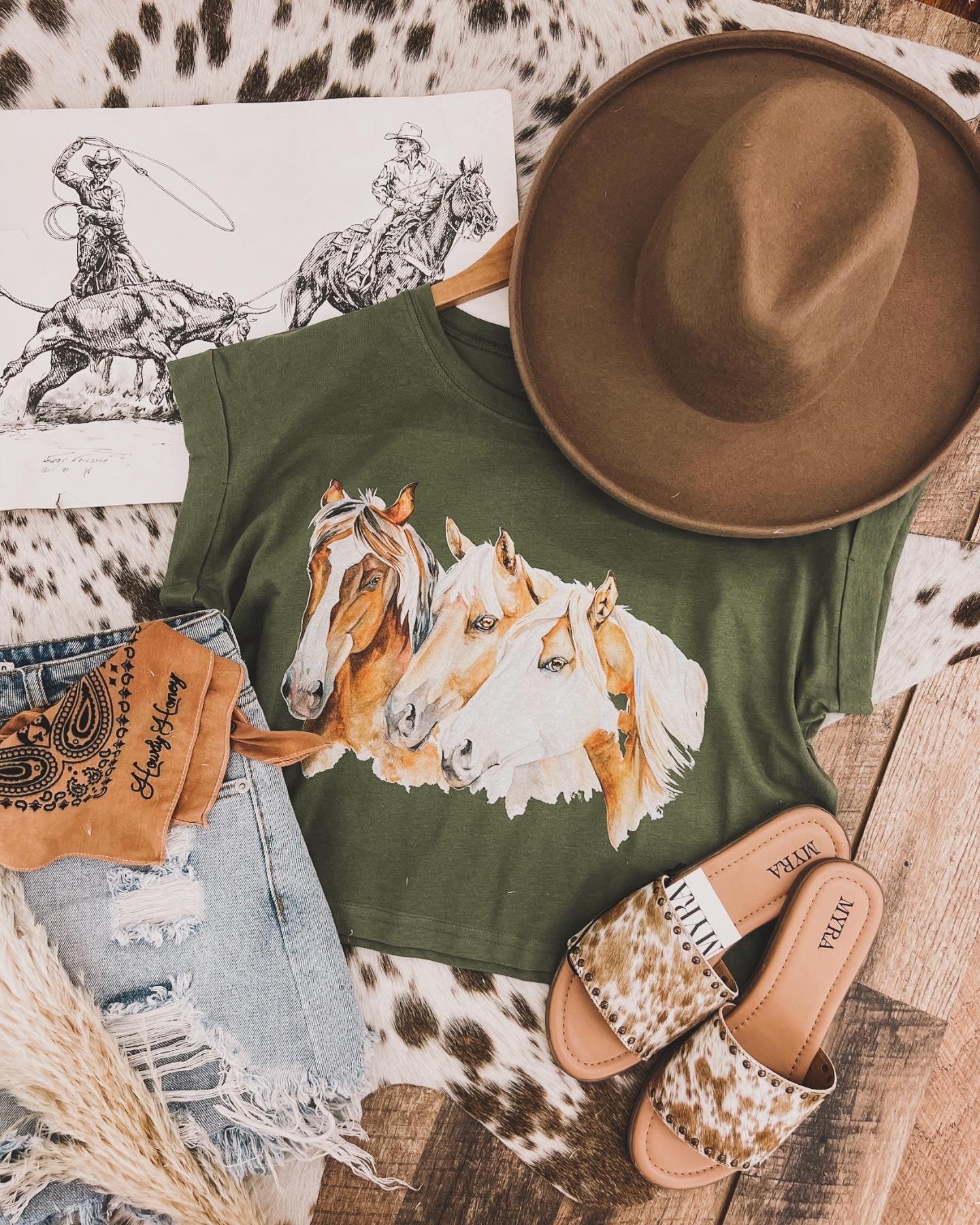 Three Is A Charm Semi Crop Olive(Fringed exclusive)