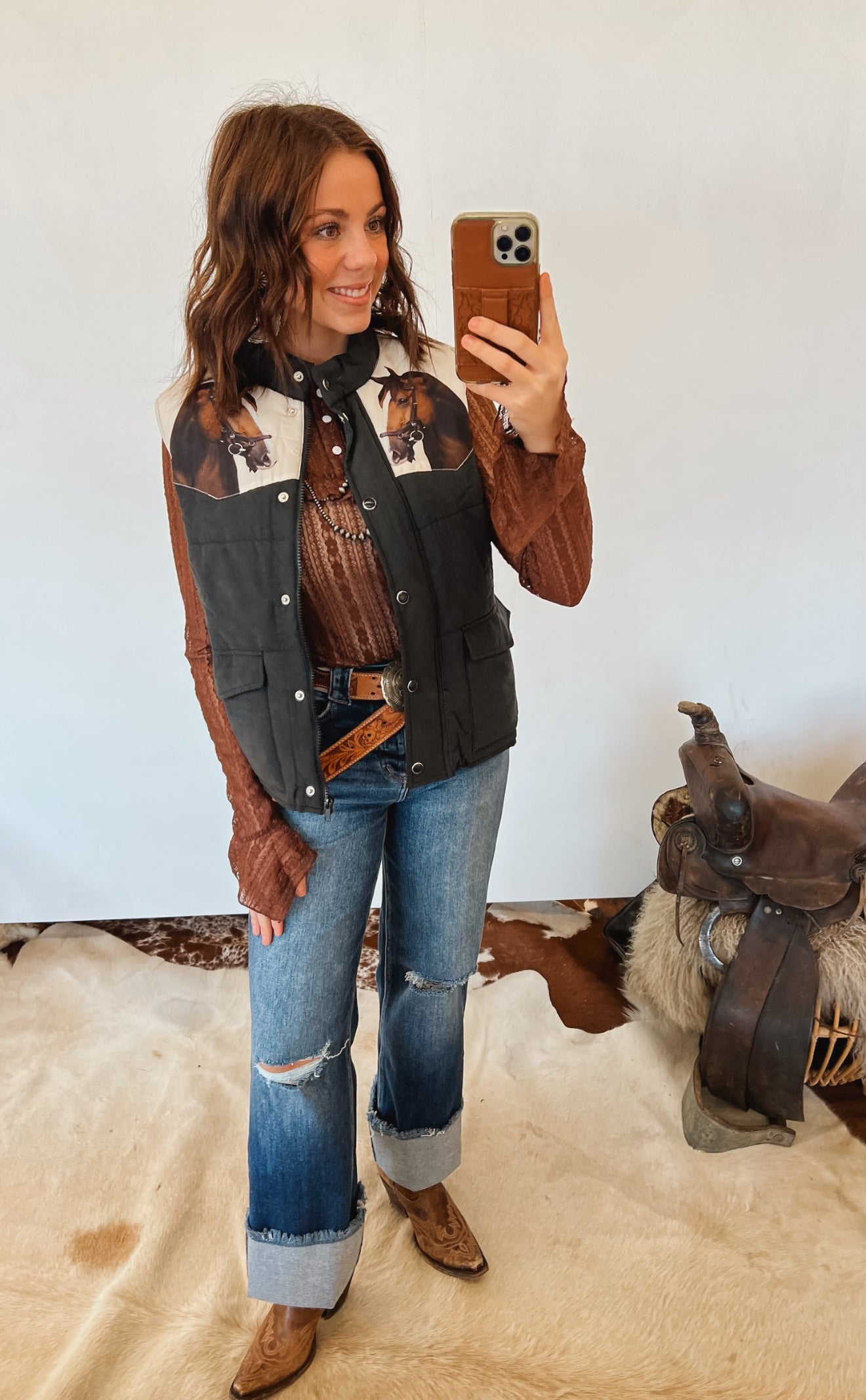 Horses Of The South Vest Tops - Outwear