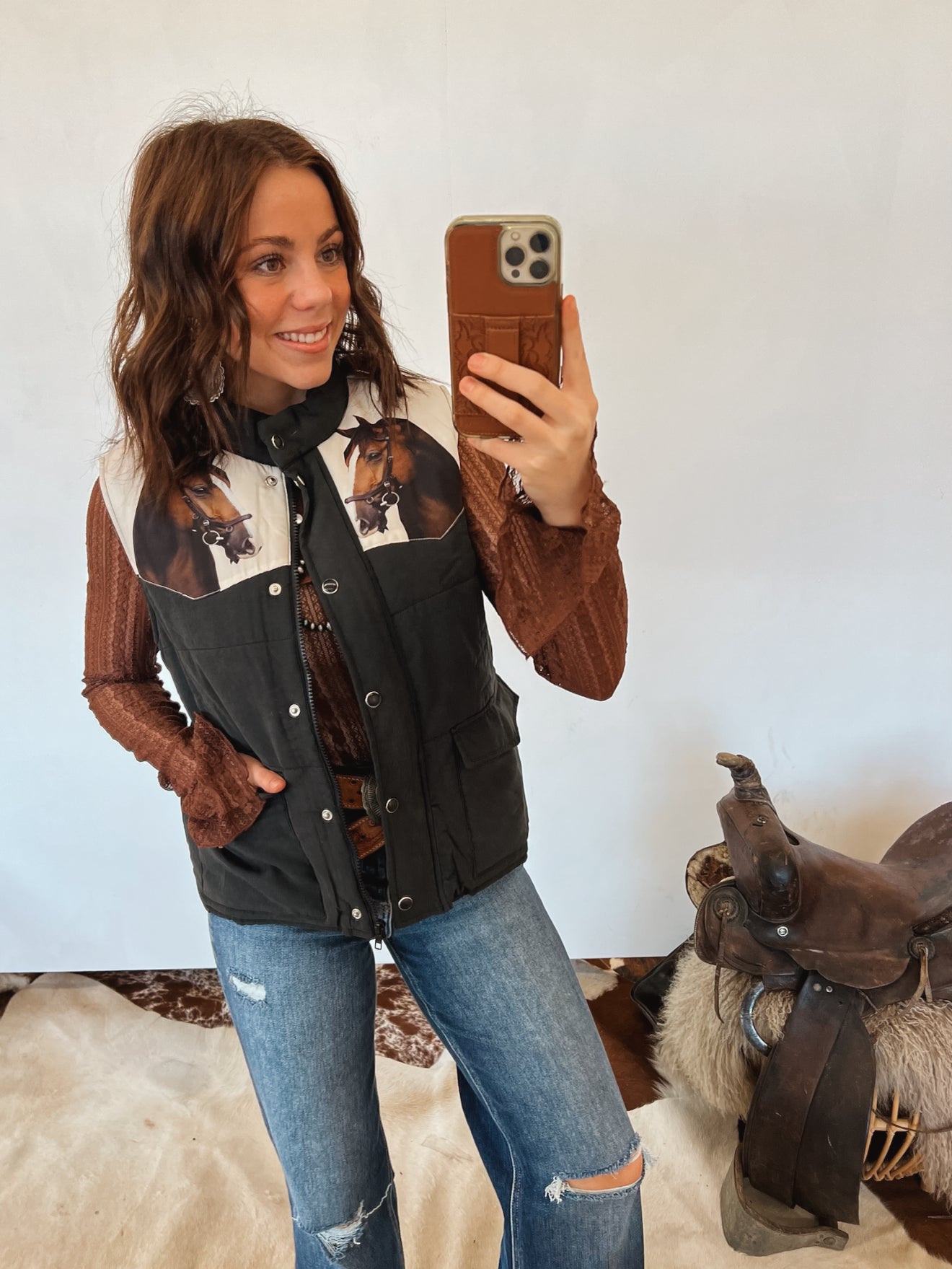 Horses Of The South Vest Tops - Outwear