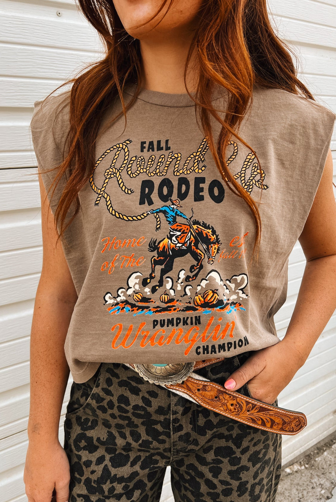 Fall Round Up Rodeo – Pumpkin Wranglin’ Muscle Tank(Faded Brown)
