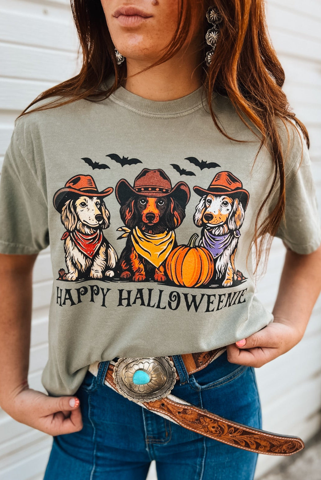 Happy Halloweenie – Western Wiener Dog Tee (Sandstone)