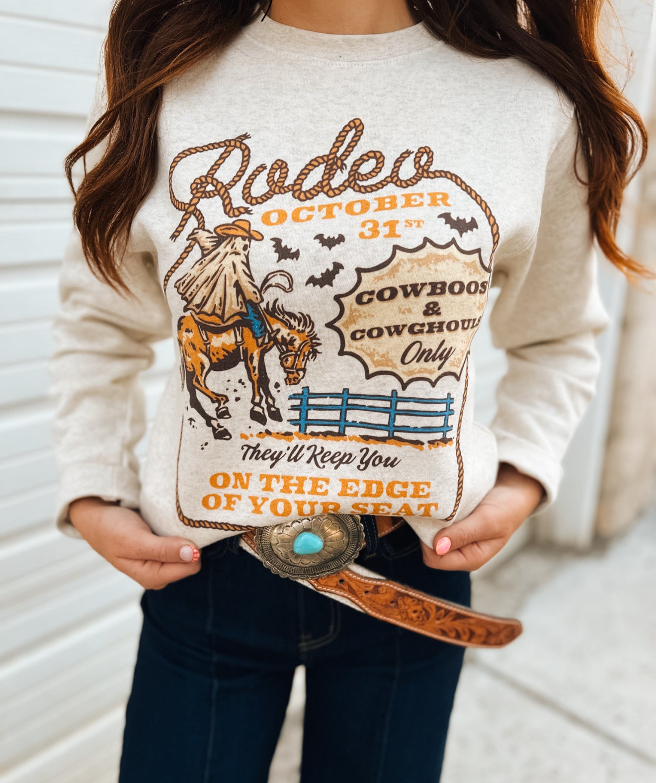 Cowboos& Cowghouls Halloween Rodeo Sweatshirt(Heather Cream)