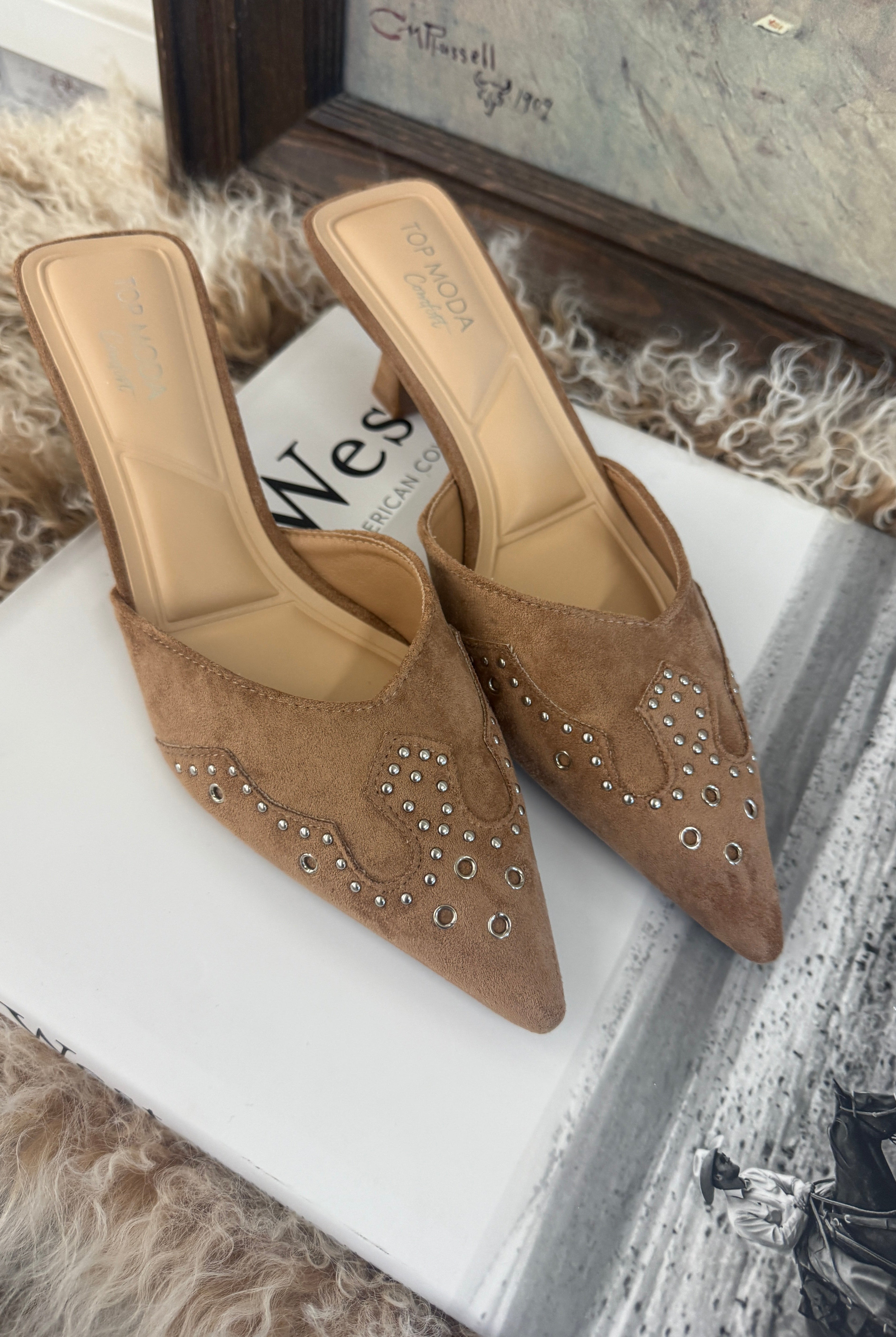 Western Lady Pointed Toe Mule Heels