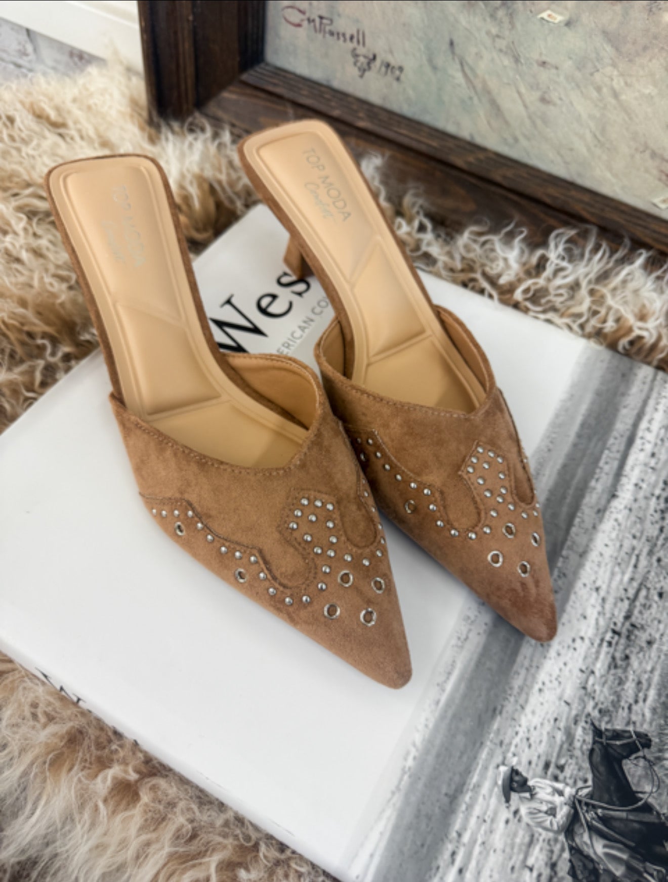 Western Lady Pointed Toe Mule Heels