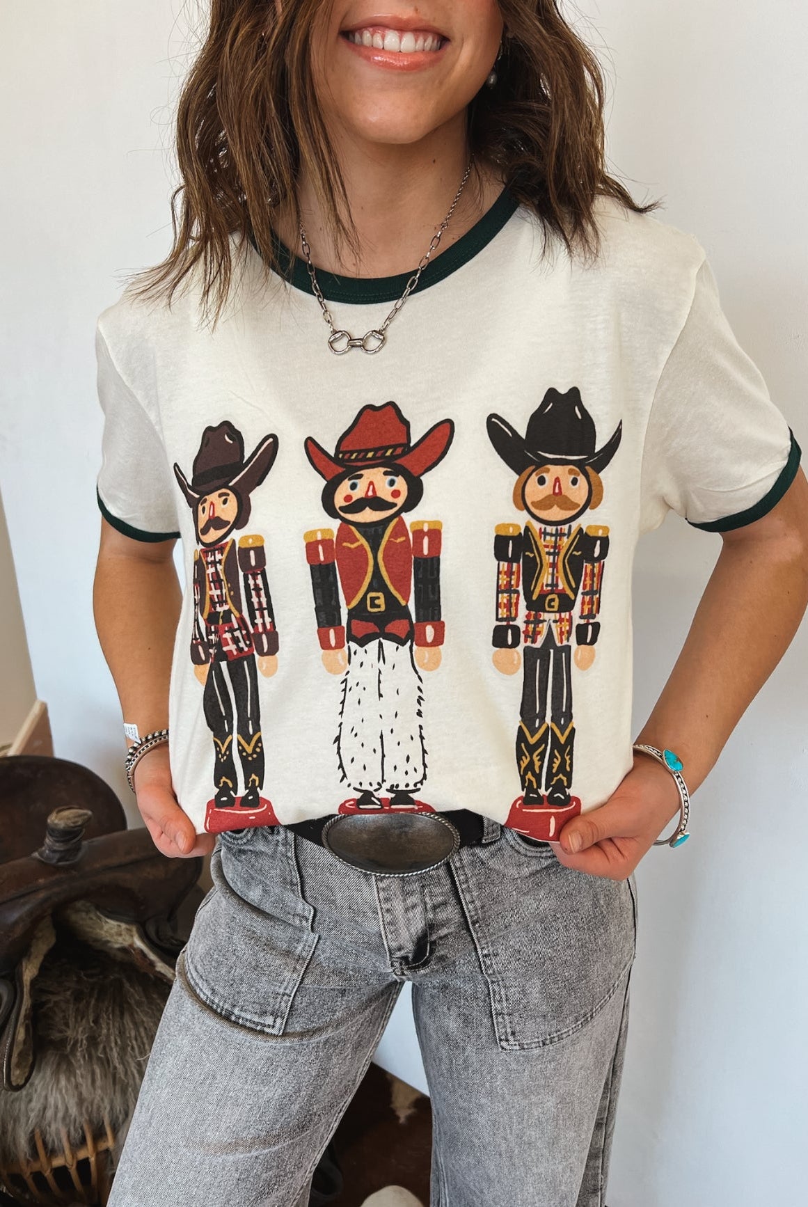 Western Nutcracker Ringer Tee (Cream/Green)