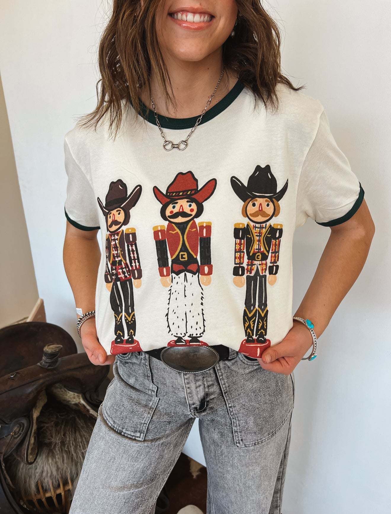 Western Nutcracker Ringer Tee (Cream/Green)