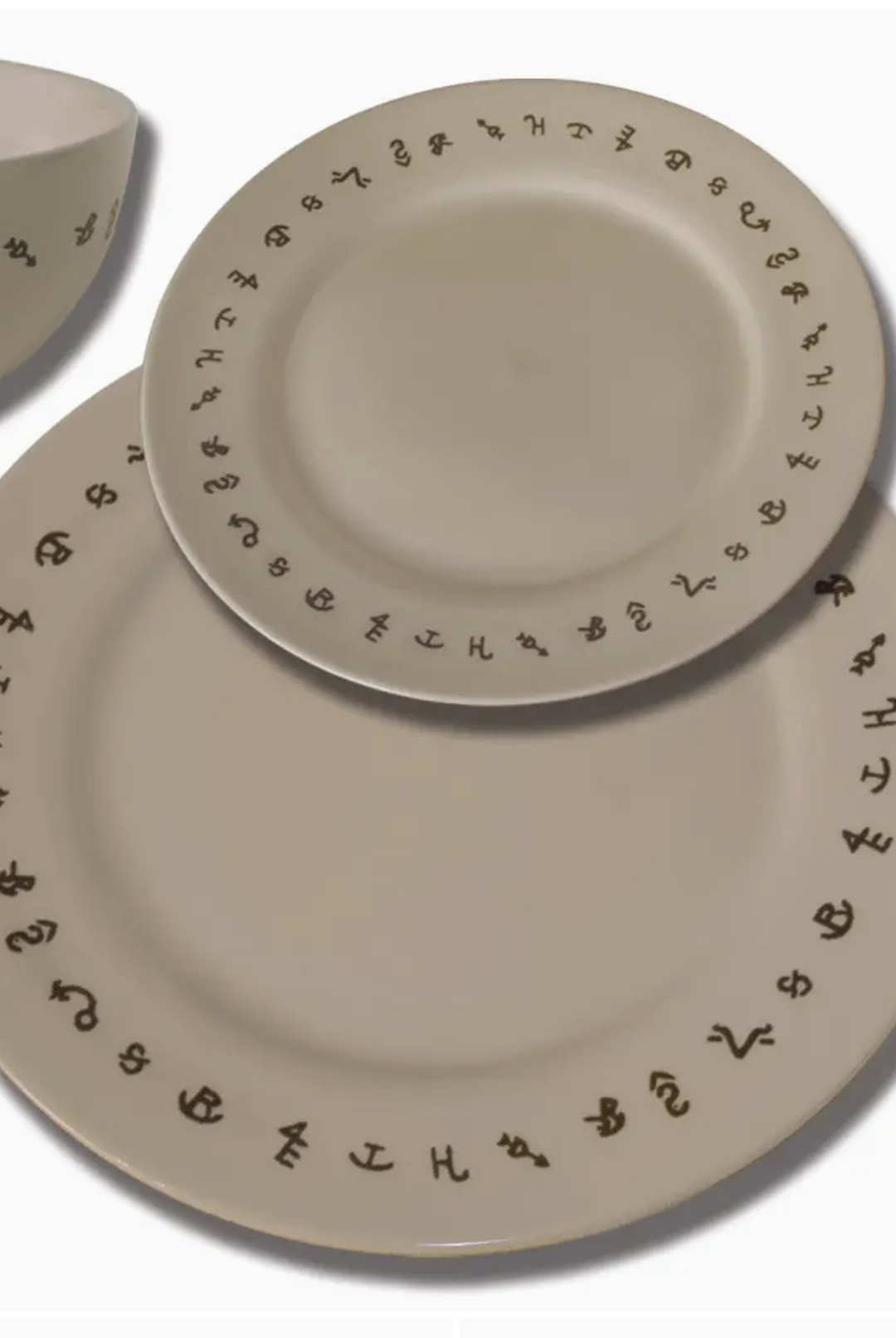Brands 16 Piece Stoneware Table Dinnerware (see description for extra cost)