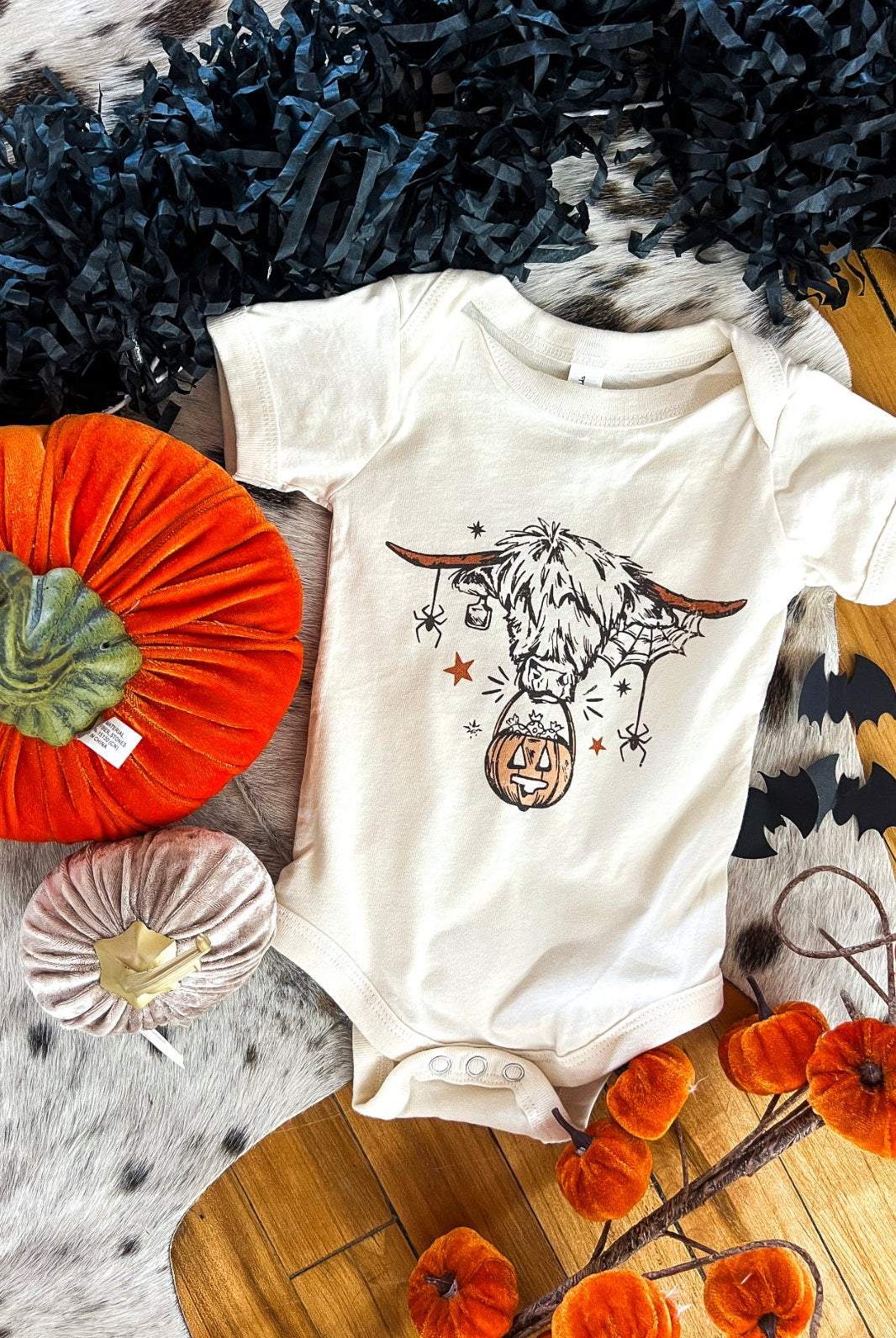 Halloween Highland Spider Design (Youth Onesie/Tee)(cream)
