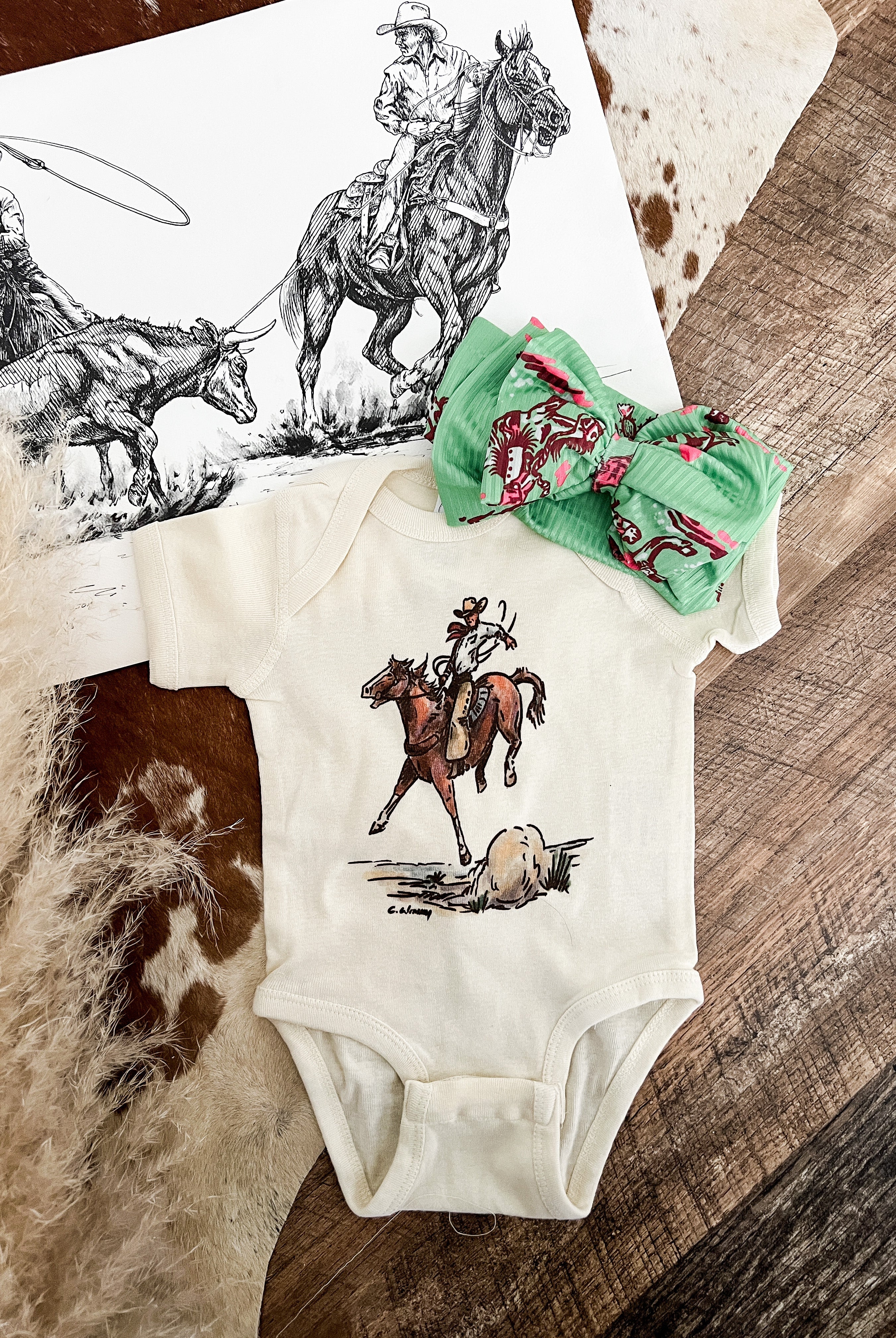 Cody Horse S/S Onesie (Infant/Toddler/Youth) (Cream)