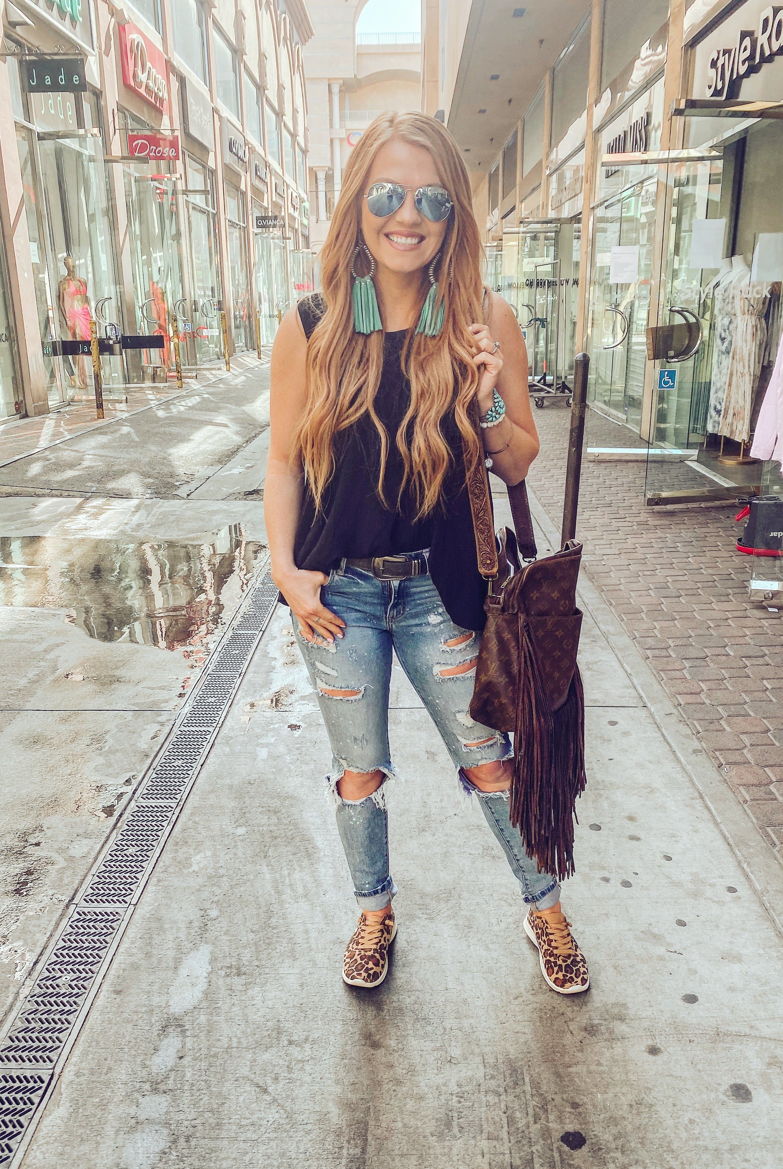 Denim Darlin Distressed Splatter Jeans